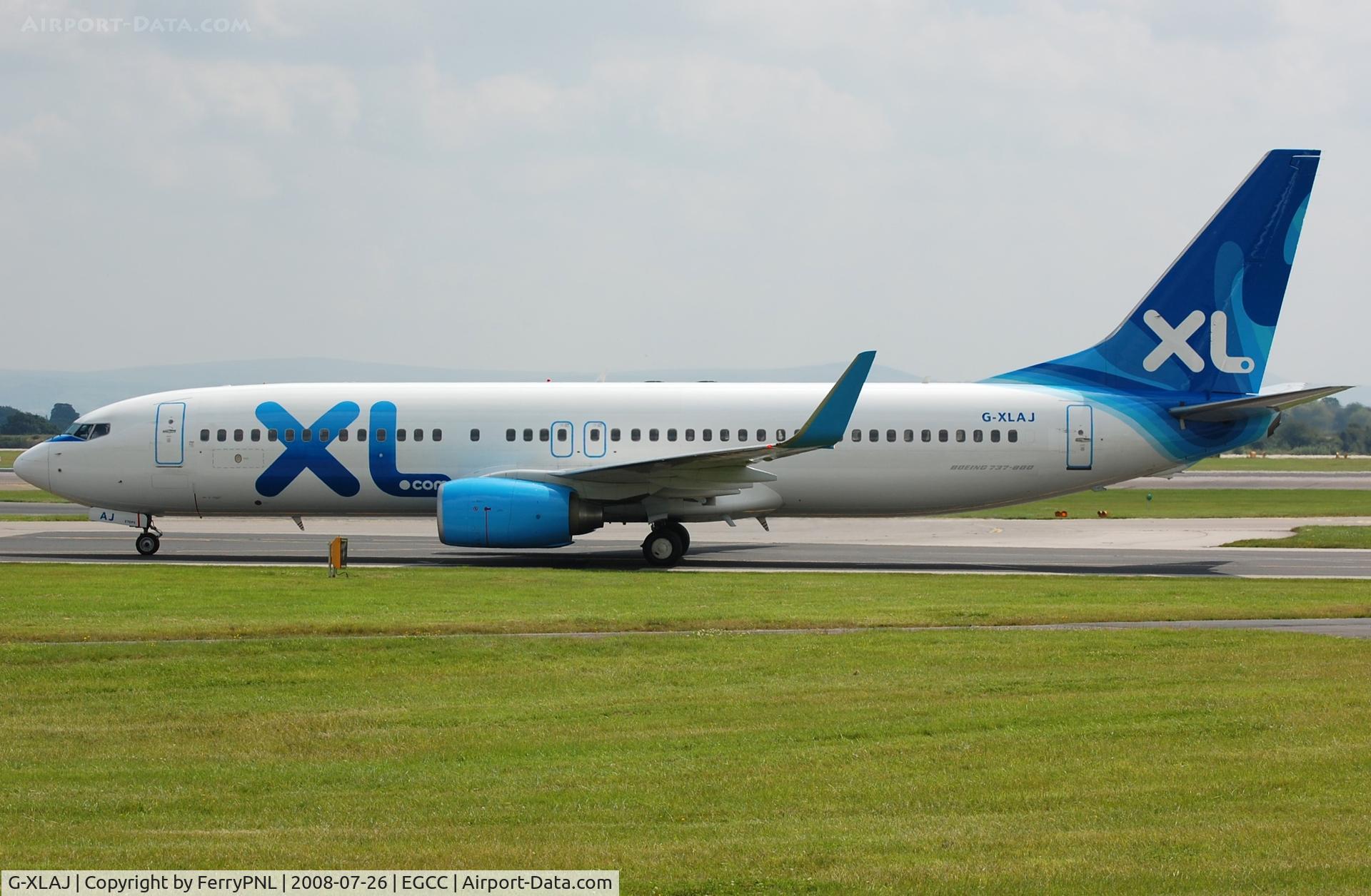 G-XLAJ, 2006 Boeing 737-8Q8 C/N 30703, XL B738 arriving
