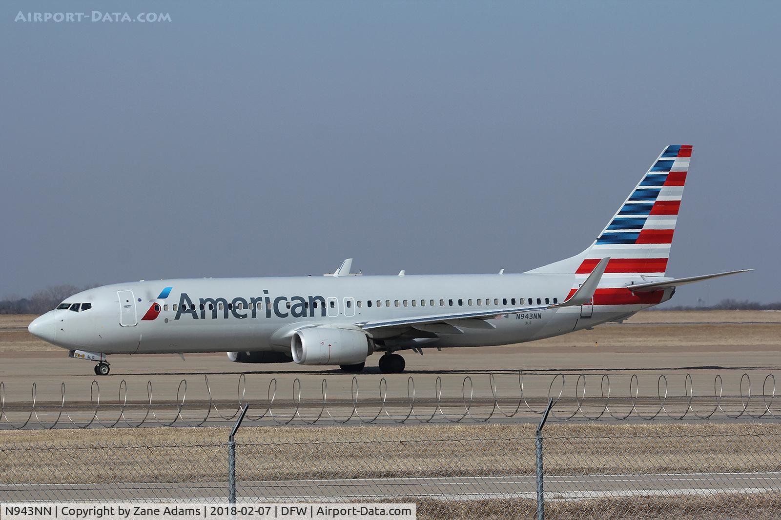 N943NN, 2013 Boeing 737-823 C/N 31177, At DFW Airport