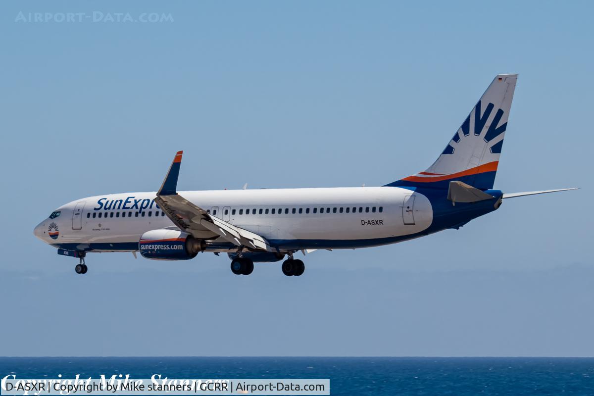 D-ASXR, 2005 Boeing 737-86J C/N 30827, 