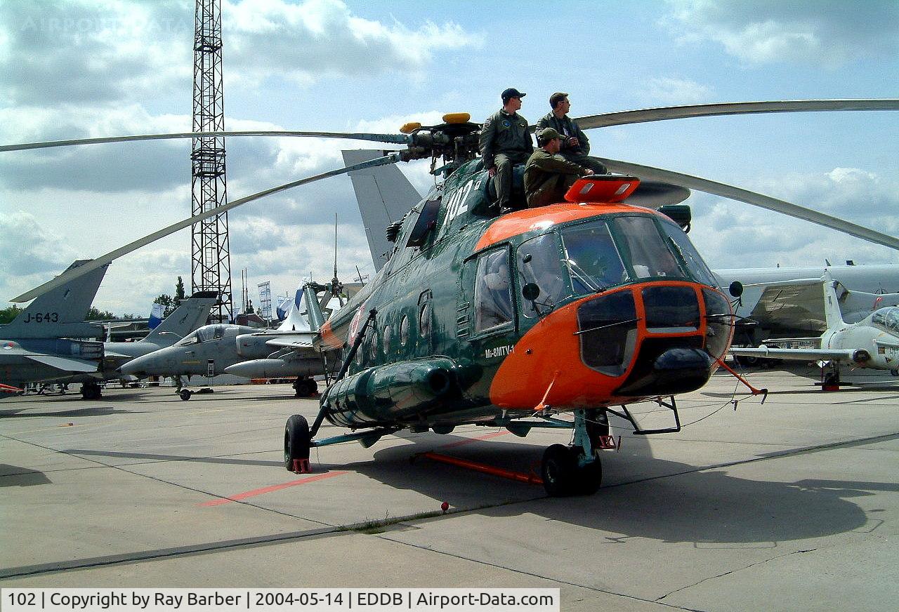 102, Mil Mi-17-1V Hip-H C/N 95062, 102   Mil Mi-17-1V [95062] (Latvian Air Force) Berlin-Schonefeld~D 14/05/2004