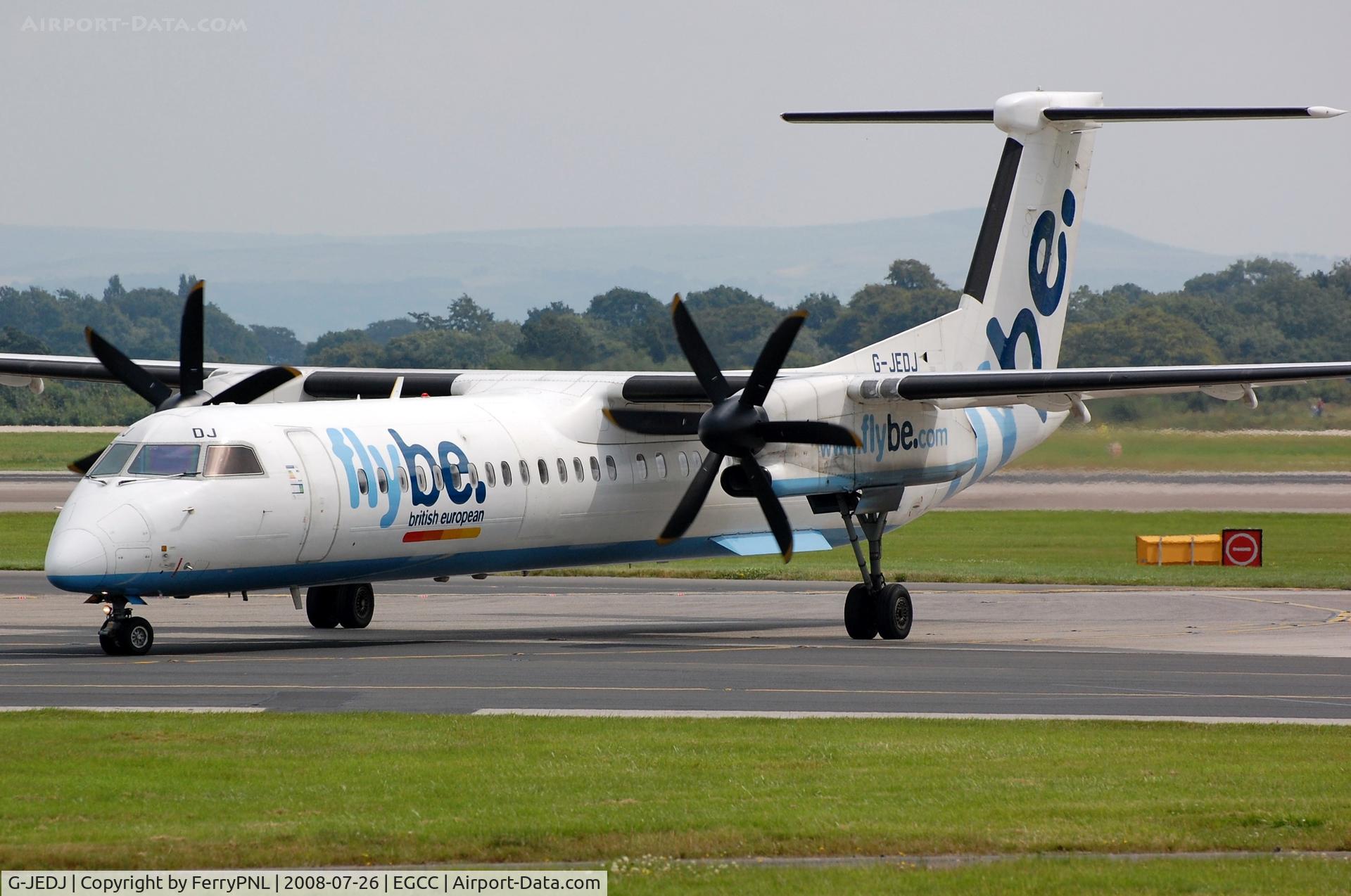 G-JEDJ, 2002 De Havilland Canada DHC-8-402Q Dash 8 C/N 4058, Flybe DHC8 arriving