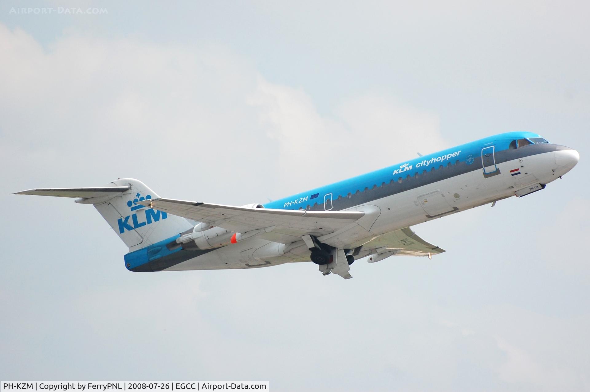 PH-KZM, 1995 Fokker 70 (F-28-0070) C/N 11561, Take-off of KLC Fk70