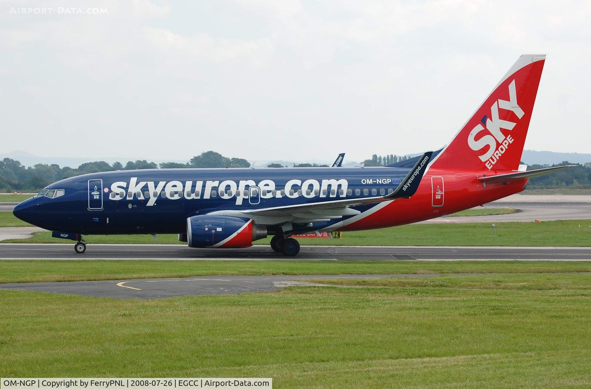 OM-NGP, 2007 Boeing 737-7GL C/N 34760, Skyeurope B737 in MAN