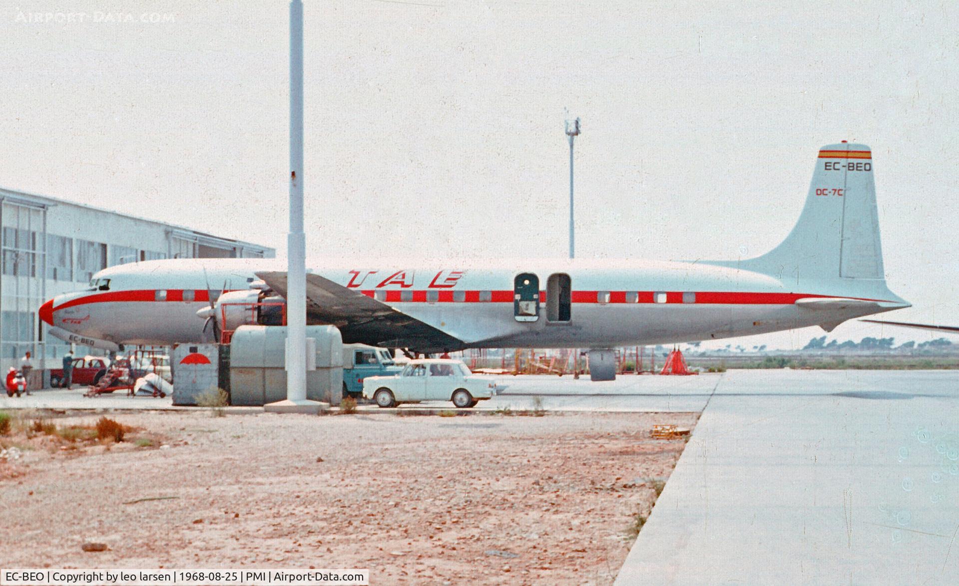 EC-BEO, 1958 Douglas DC-7C Seven Seas Seven Seas C/N 45541, Palma de Mallorca 25.8.1968