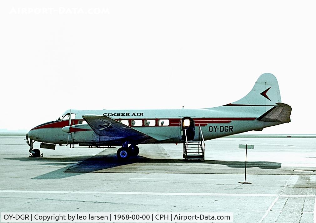 OY-DGR, 1957 De Havilland D.H.114 Heron 2D C/N 14114, Copenhagen 1968