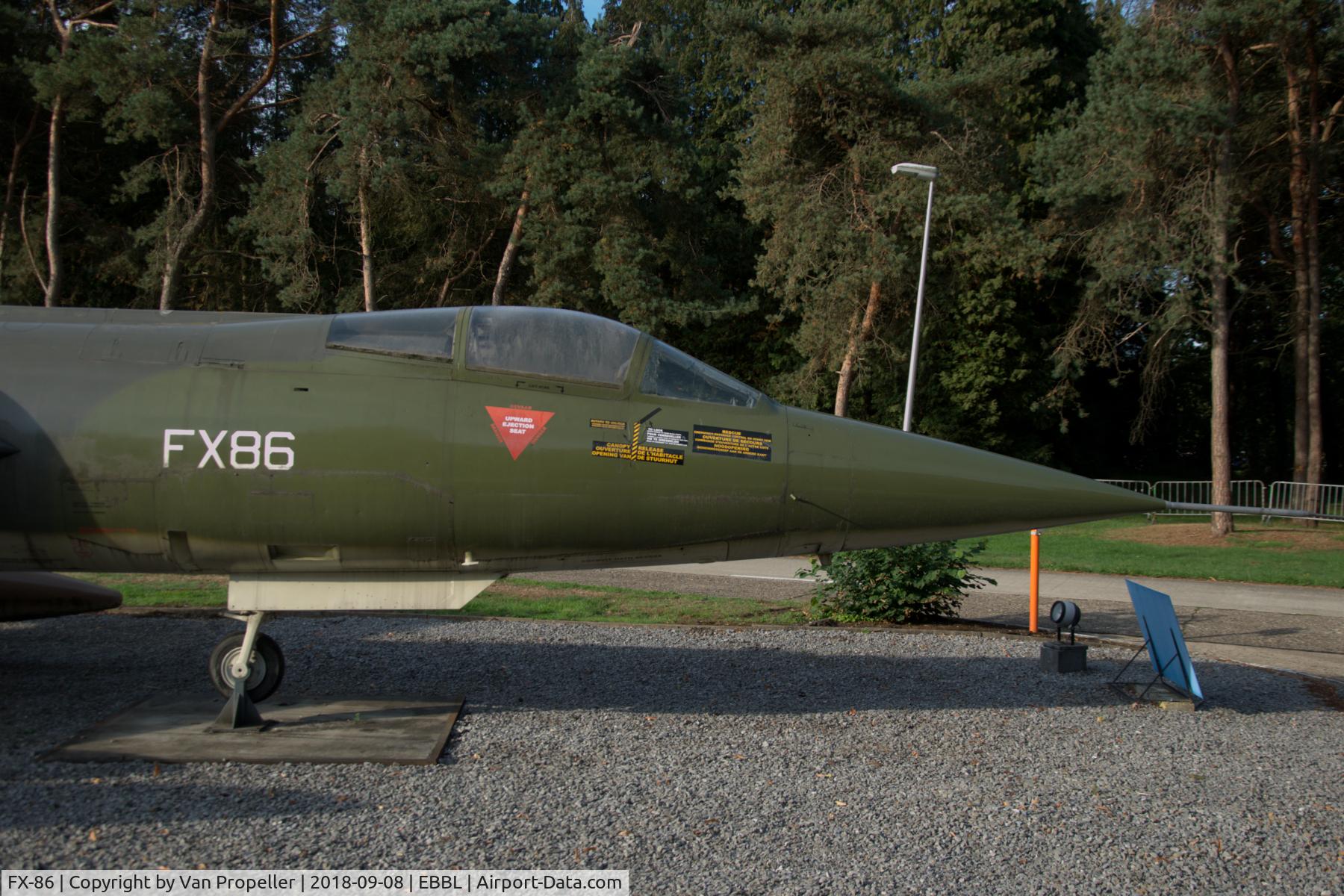 FX-86, Lockheed F-104G Starfighter C/N 683-9147, Belgian Air Force Lockheed F-104G Starfighter on display at Kleine Brogel air base
