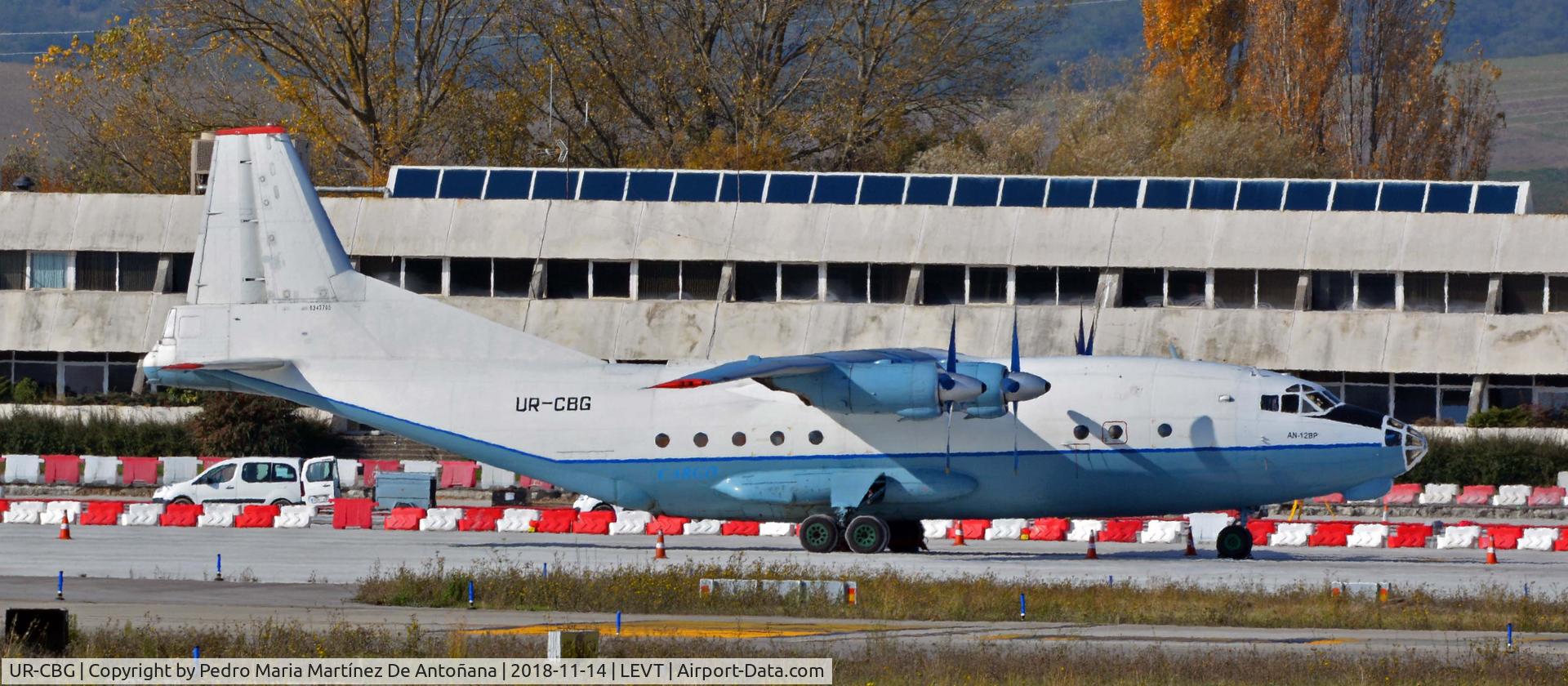 UR-CBG, 1966 Antonov An-12BK C/N 6343705, Foronda - Vitoria-Gasteiz - Euskadi - España