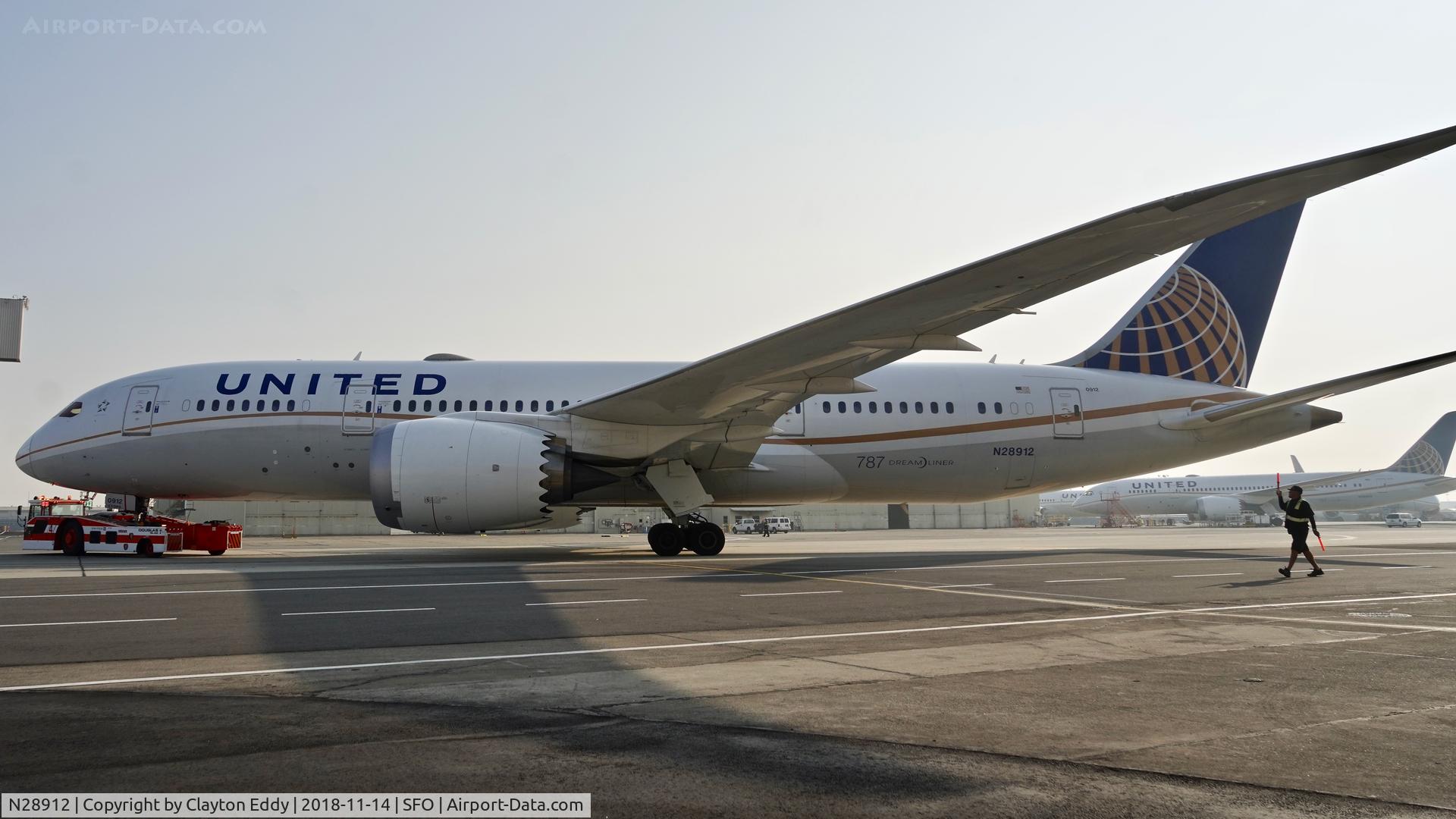N28912, 2014 Boeing 787-8 Dreamliner C/N 34828, SFO 2018.