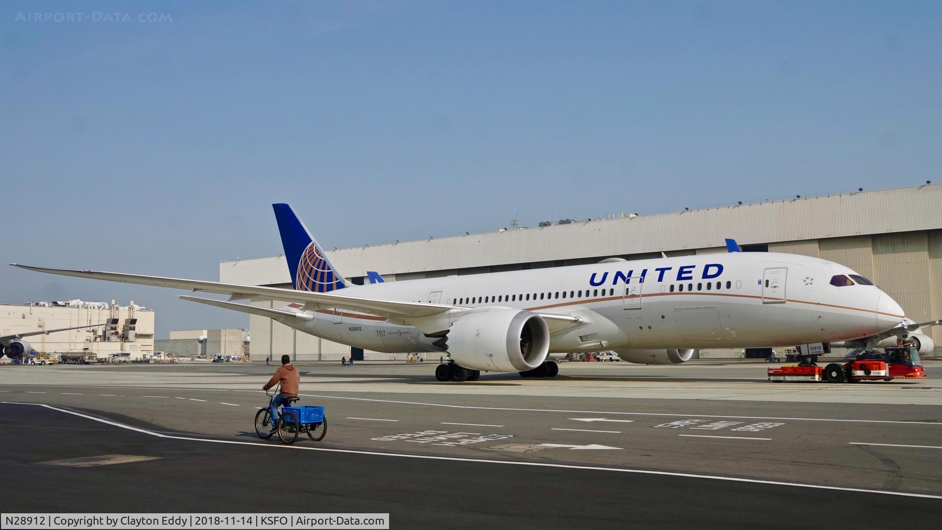 N28912, 2014 Boeing 787-8 Dreamliner C/N 34828, SFO 2018.