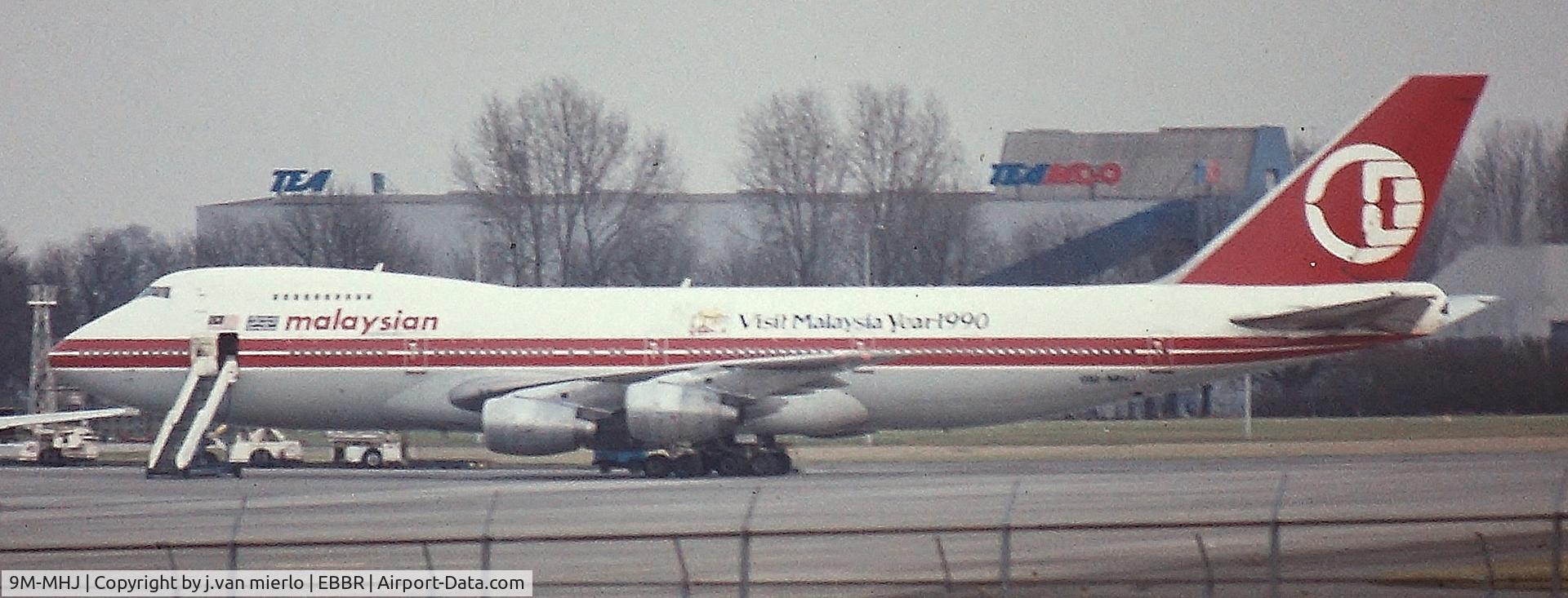 9M-MHJ, 1981 Boeing 747-236B/SF C/N 22442, BRUCARGO EBBR
