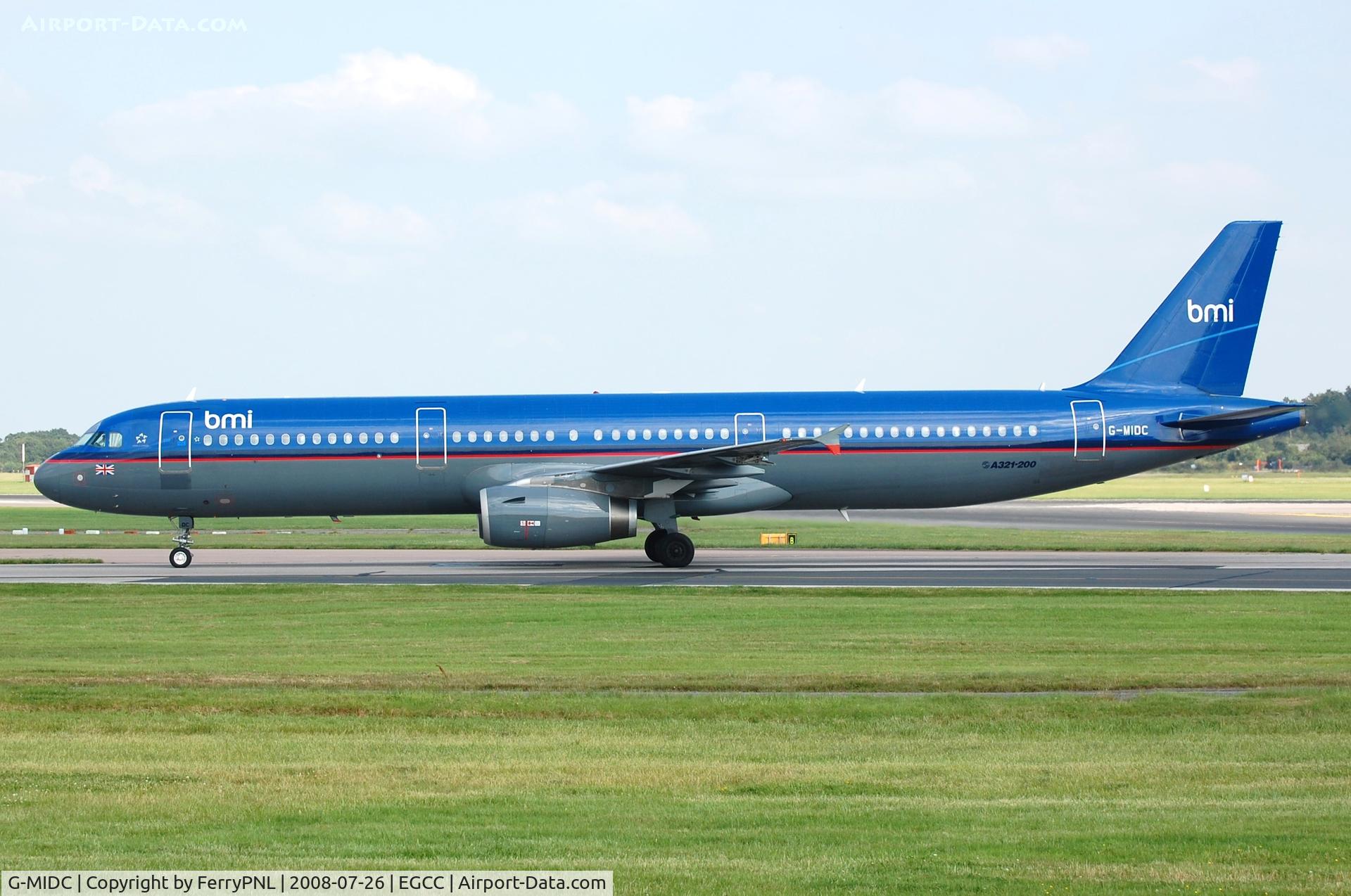 G-MIDC, 1998 Airbus A321-231 C/N 835, BMI A321 taxying to its stand