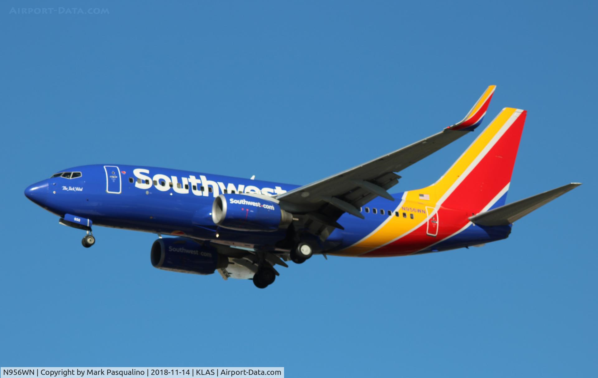 N956WN, 2011 Boeing 737-7H4 C/N 36672, Boeing 737-7H4
