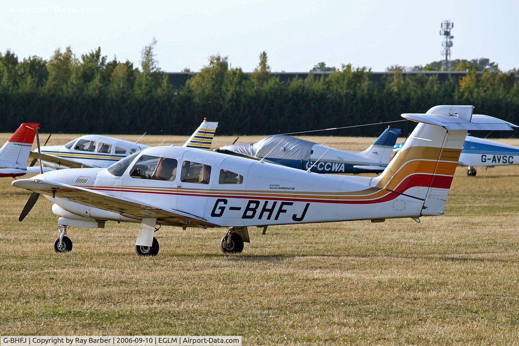 G-BHFJ, 1979 Piper PA-28RT-201T Turbo Arrow IV C/N 28R-7931298, G-BHFJ   Piper PA-28RT-201T Turbo Arrow IV [28R-7931298] White Waltham~G 10/09/2006