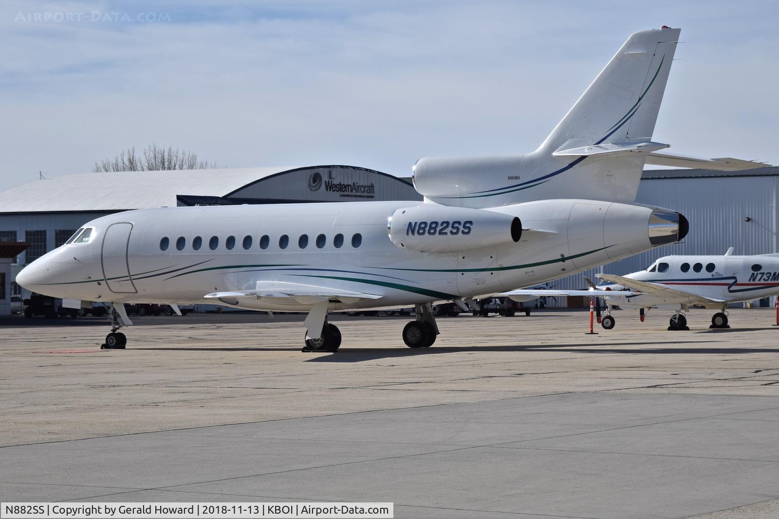 N882SS, 1990 Dassault-Breguet Falcon (Mystere) 900 C/N 80, Parked on the south GA ramp.