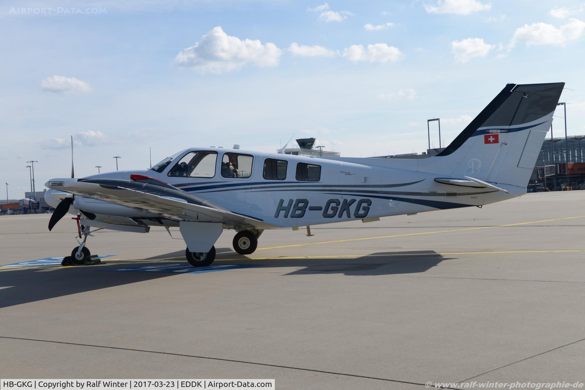 HB-GKG, 2013 Beech 58 Baron Baron C/N TH-2369, Beechcraft G58 Baron - Private - TH-2369 - HB-GKG - 23.03.2017 - CGN
