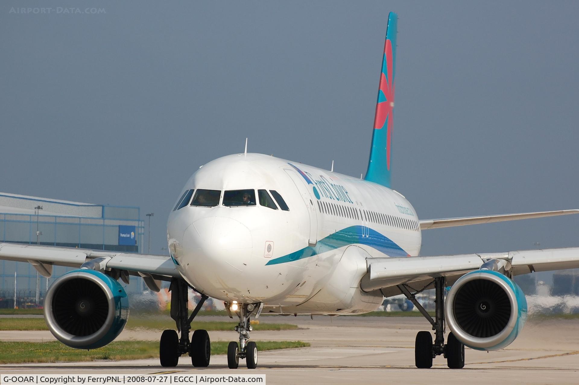 G-OOAR, 2000 Airbus A320-214 C/N 1320, First Choice crew carefully checking the runway before entering it.