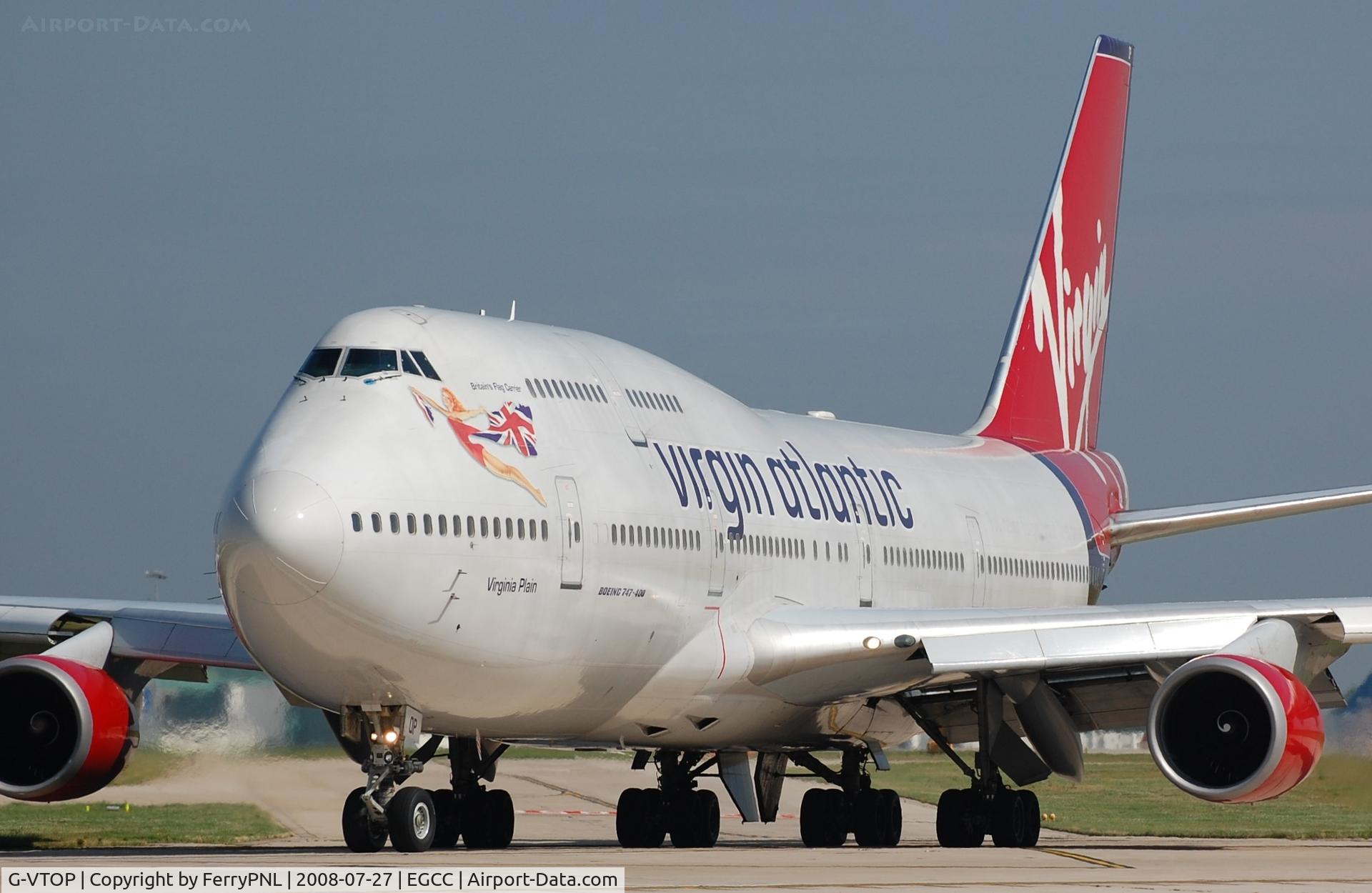G-VTOP, 1997 Boeing 747-4Q8 C/N 28194, Virgin B744 lining-up