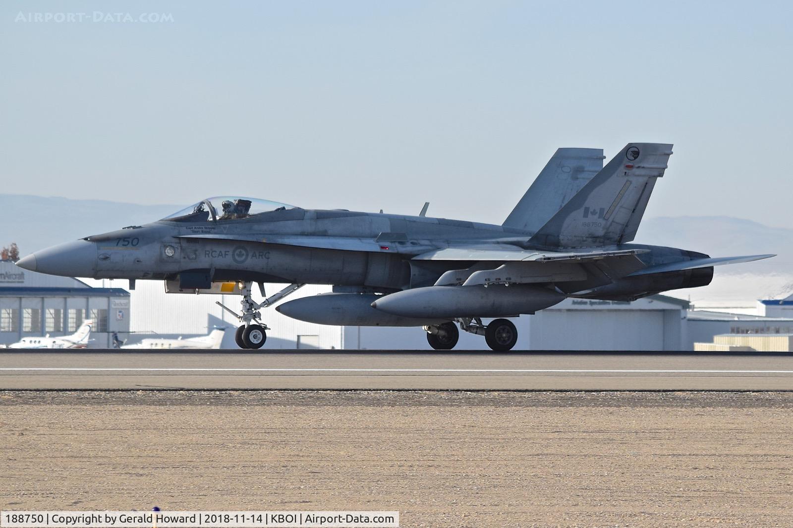 188750, McDonnell Douglas CF-188A Hornet C/N 0237/A188, Landing roll out on RWY 10L.