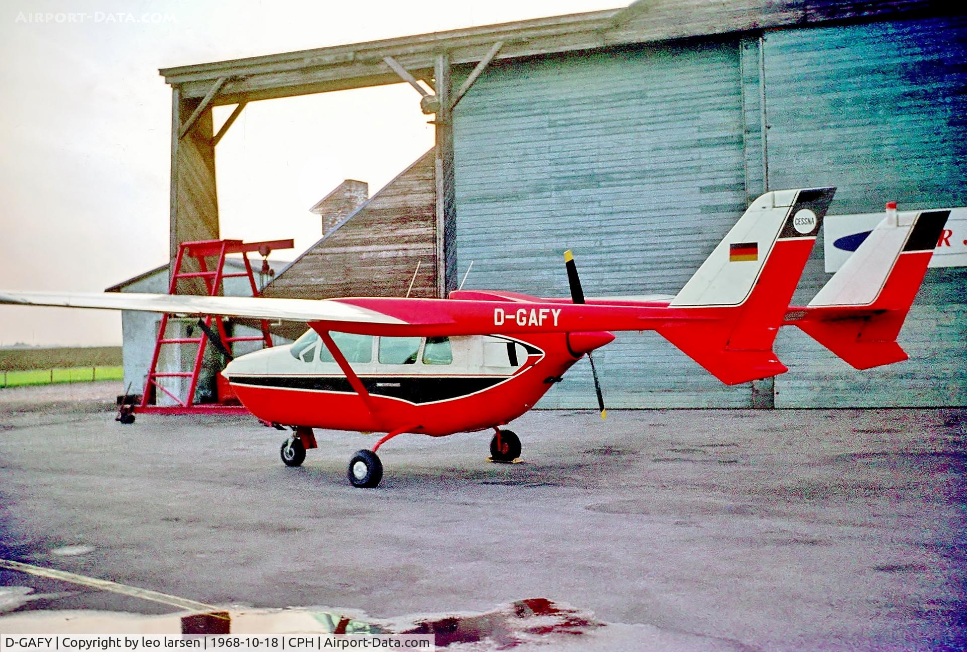 D-GAFY, Cessna 337 Super Skymaster Super Skymaster C/N 337-0389, Copenhagen 18.10.1968