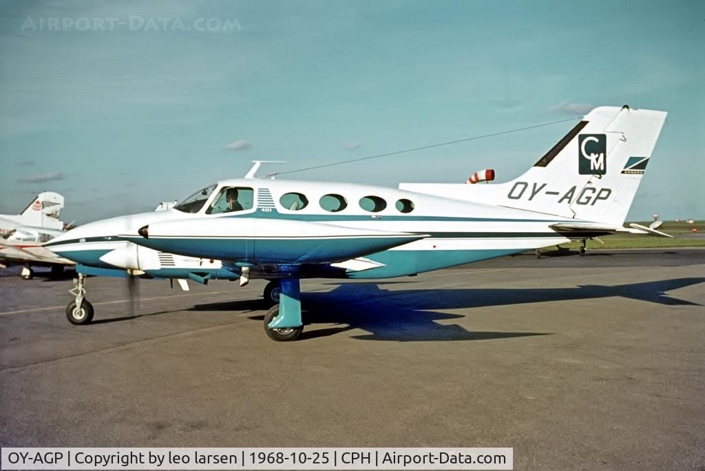 OY-AGP, 1968 Cessna 401 C/N 401-0299, Copenhagen 25.10.1968