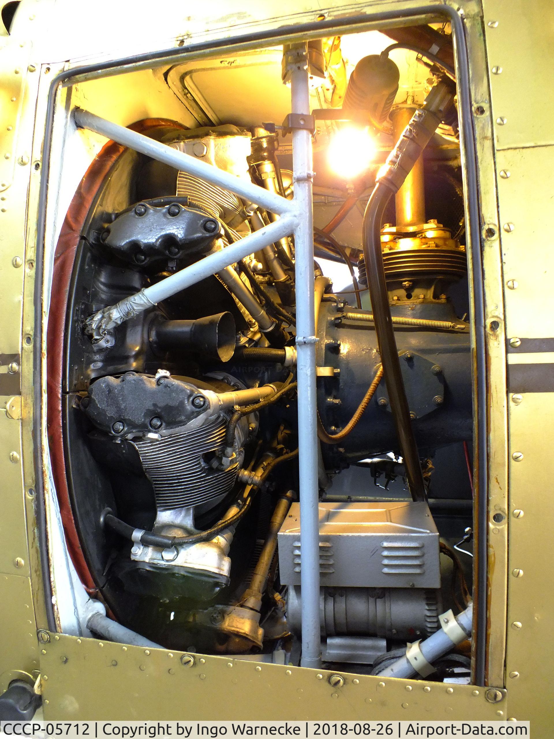 CCCP-05712, Mil/PZL-Swidnik SM-1W C/N not known, PZL-Swidnik SM-1 (Mil Mi-1 HARE) at the Hubschraubermuseum (helicopter museum), Bückeburg