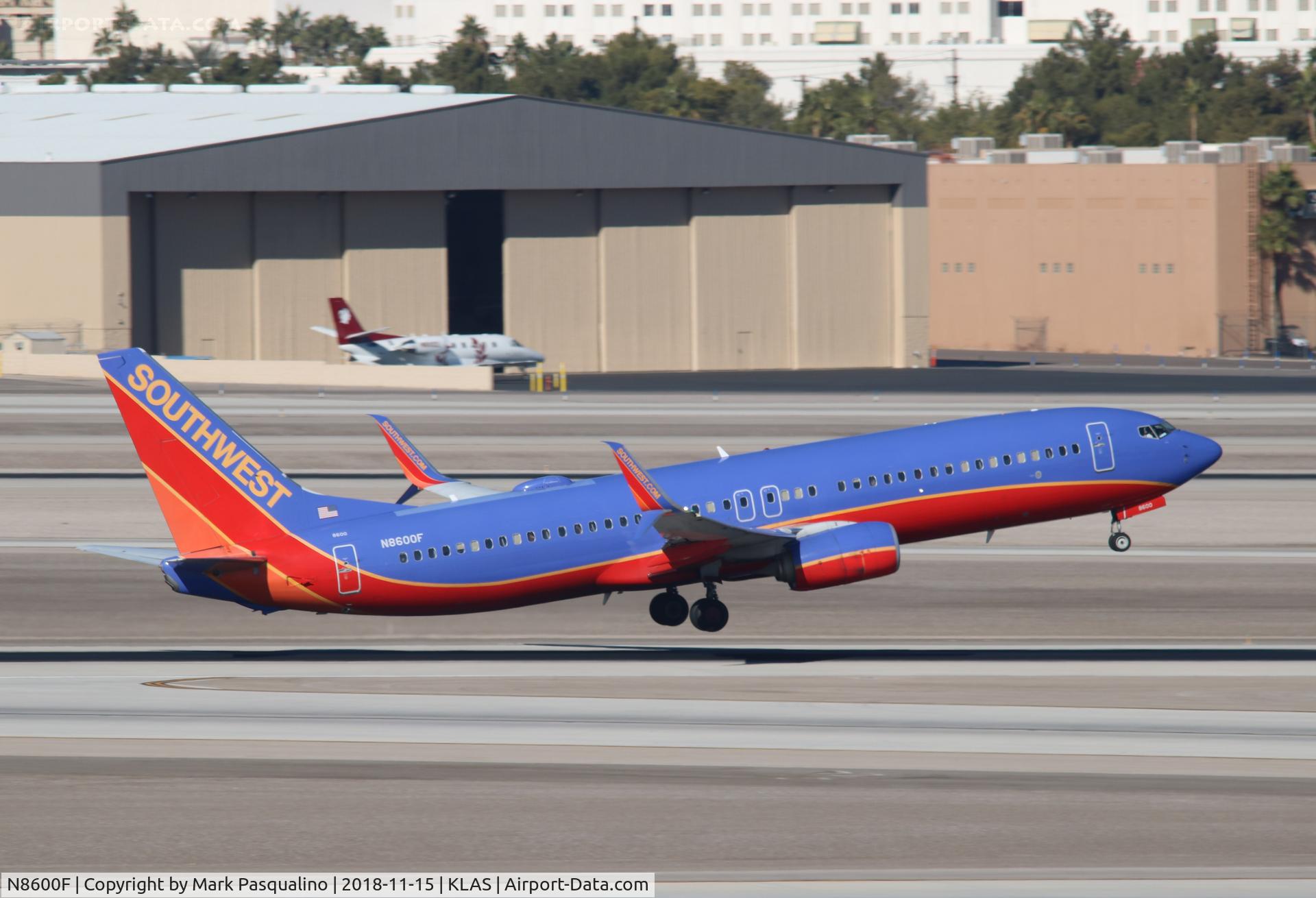 N8600F, 2012 Boeing 737-8H4 C/N 39882, Boeing 737-8H4