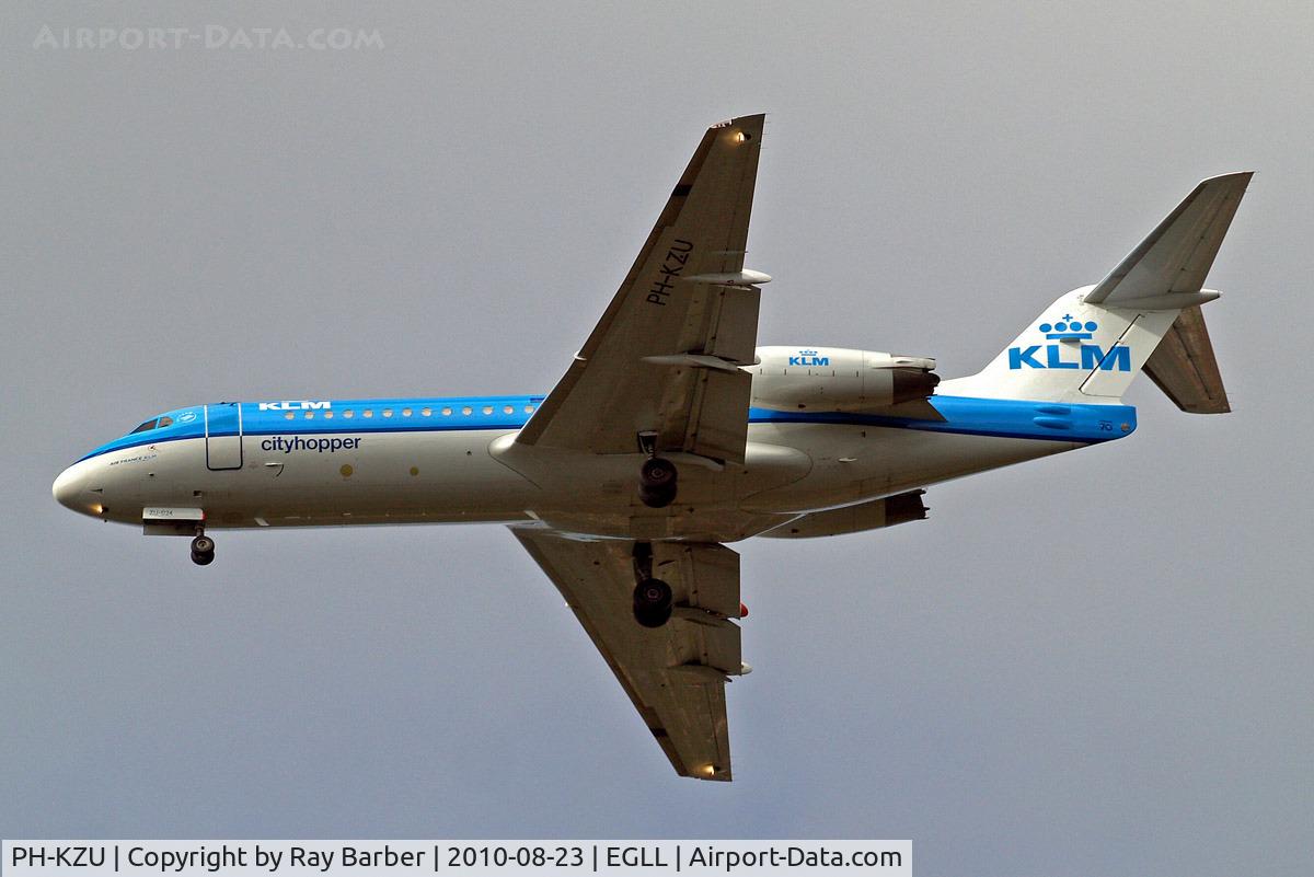 PH-KZU, 1995 Fokker 70 (F-28-0070) C/N 11543, PH-KZU   Fokker F-70 [11543] ( KLM cityhopper) Home~G 23/08/2010. On approach 27R.