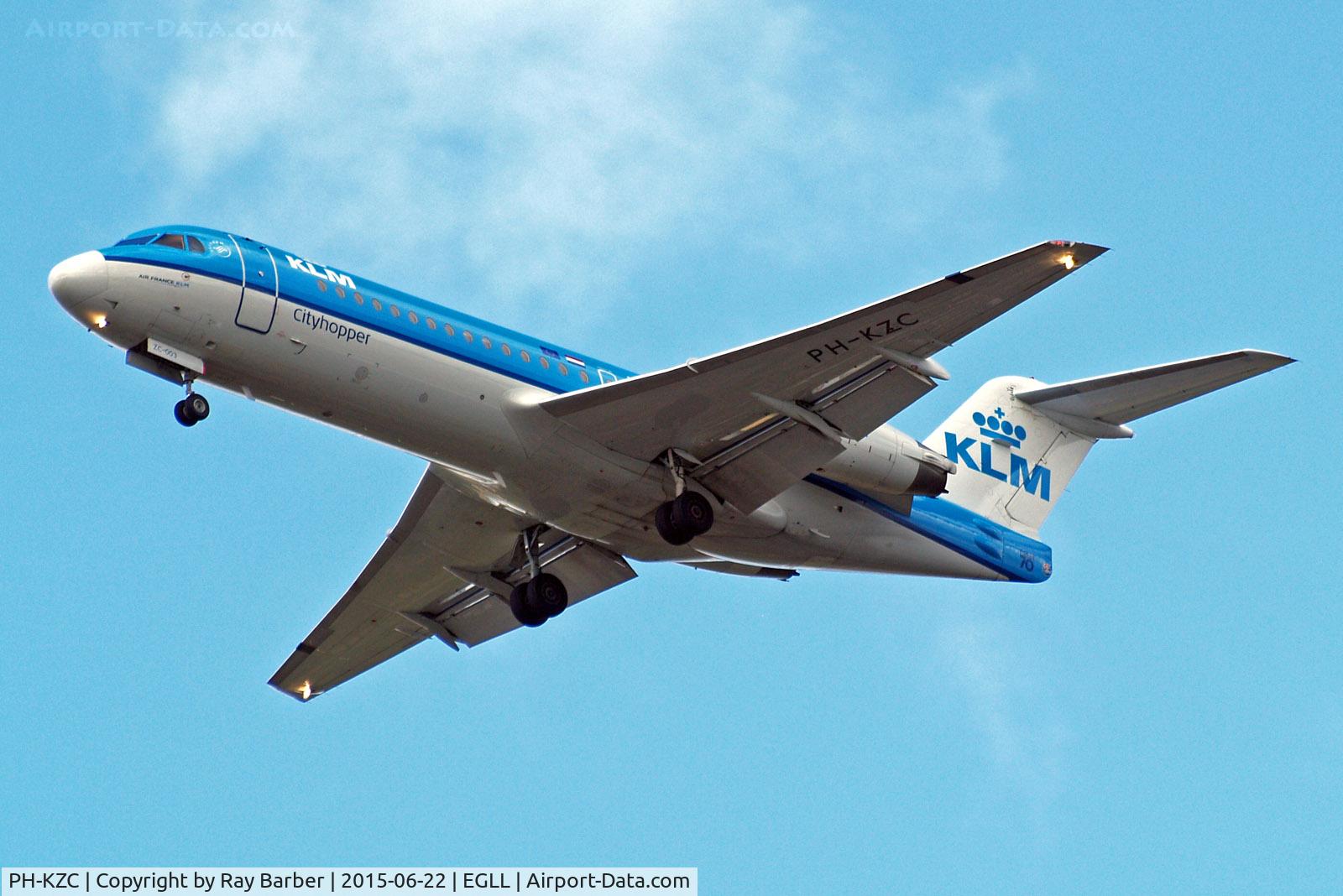 PH-KZC, 1996 Fokker 70 (F-28-0070) C/N 11566, PH-KZC   Fokker F-70 [11566] (KLM cityhopper) Home~G 22/06/2015. Seen here with a white nose cone.