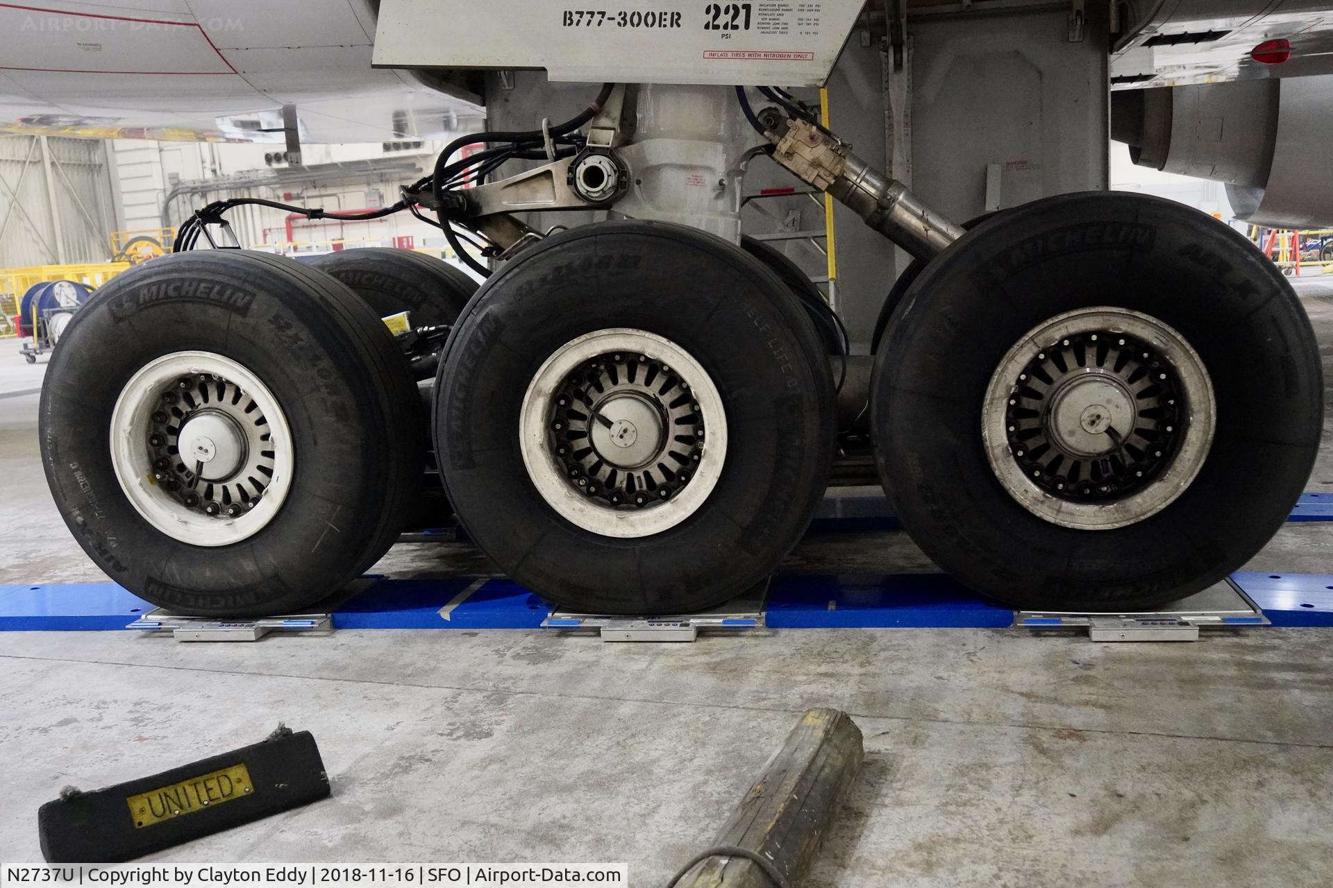 N2737U, 2017 Boeing 777-300/ER C/N 62647, Getting weighed SFO 2018.