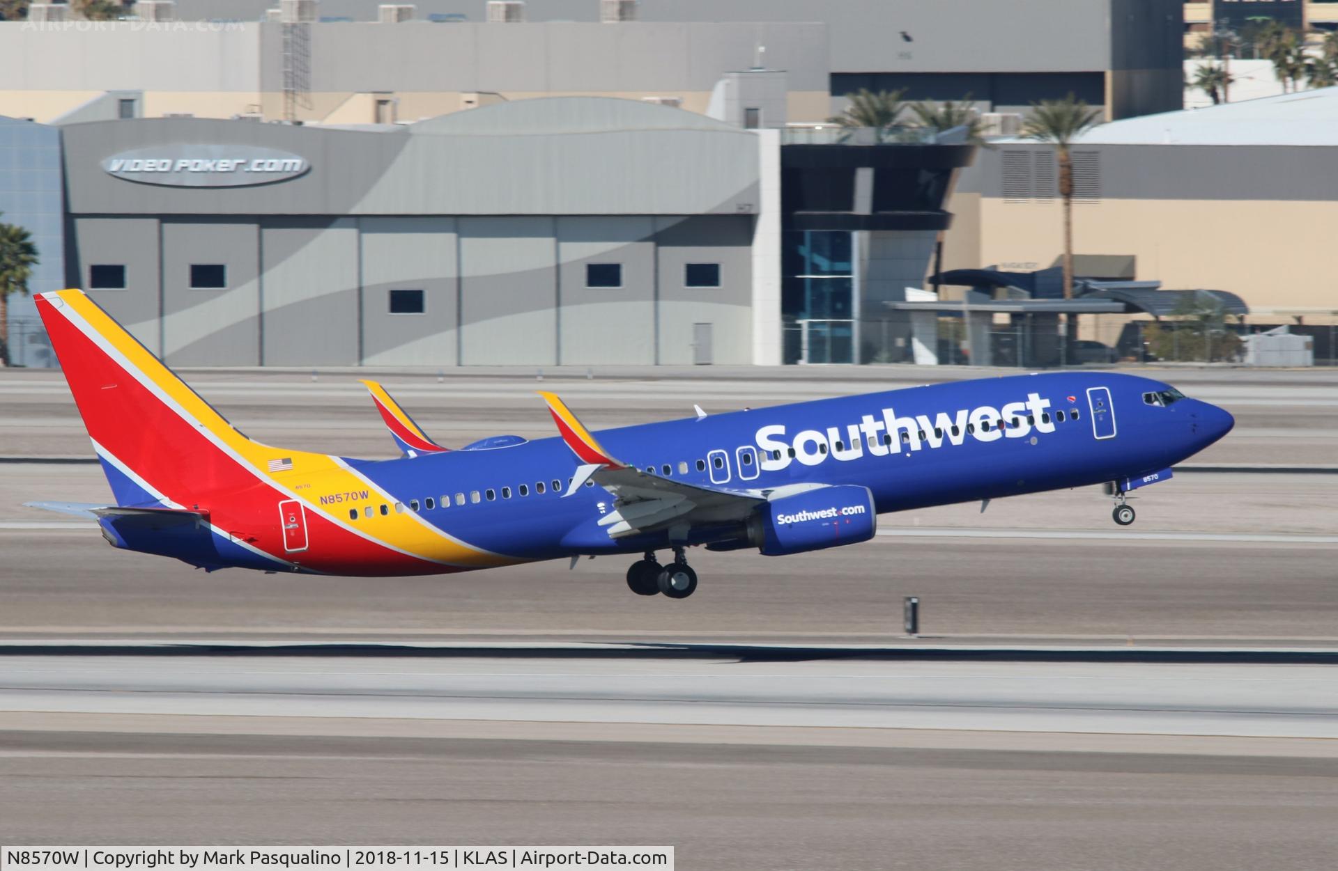 N8570W, 2018 Boeing 737-8H4 C/N 36952, Boeing 737-8H4