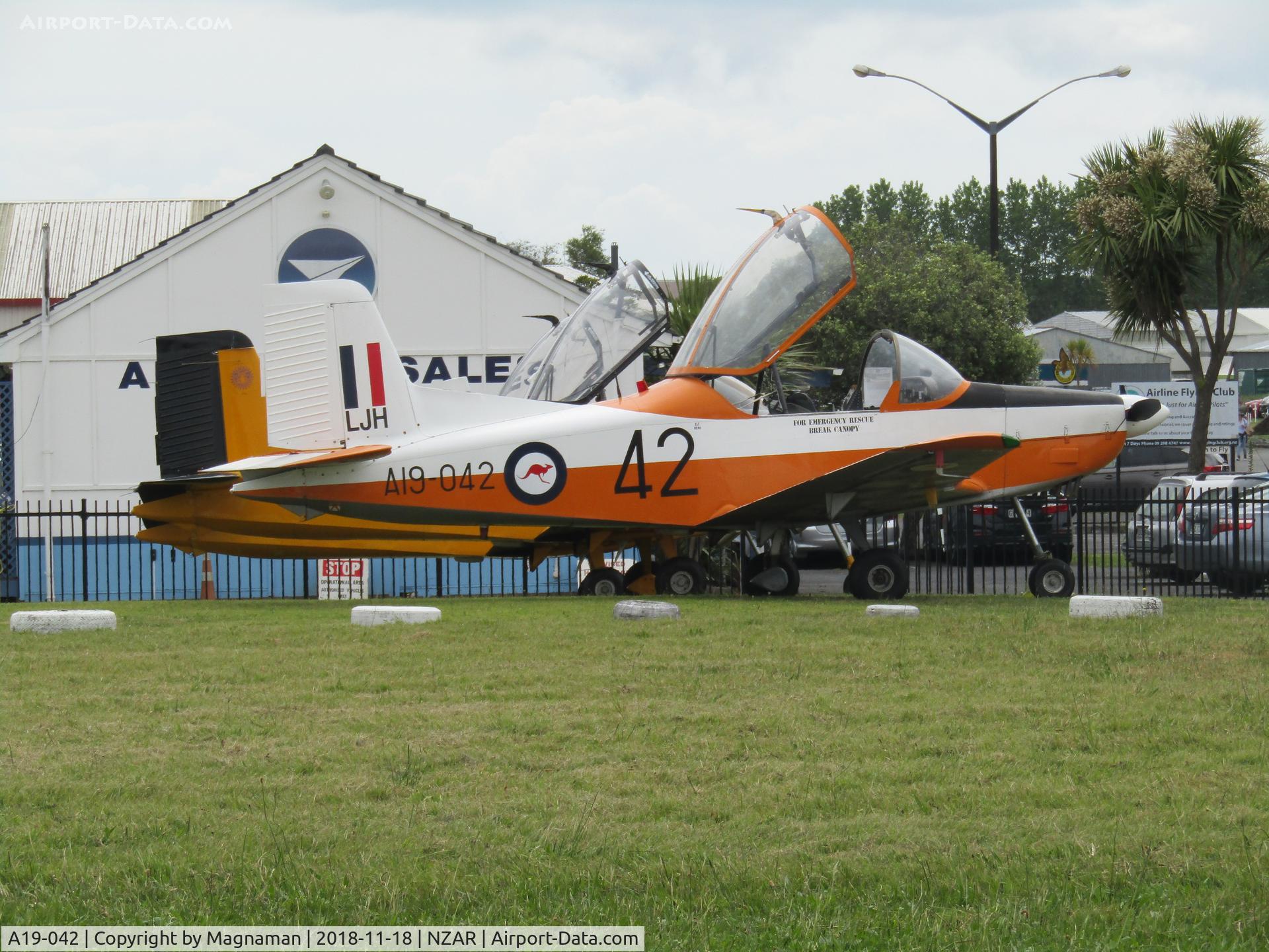A19-042, New Zealand CT-4A Airtrainer C/N 042, Also ZK-LJH