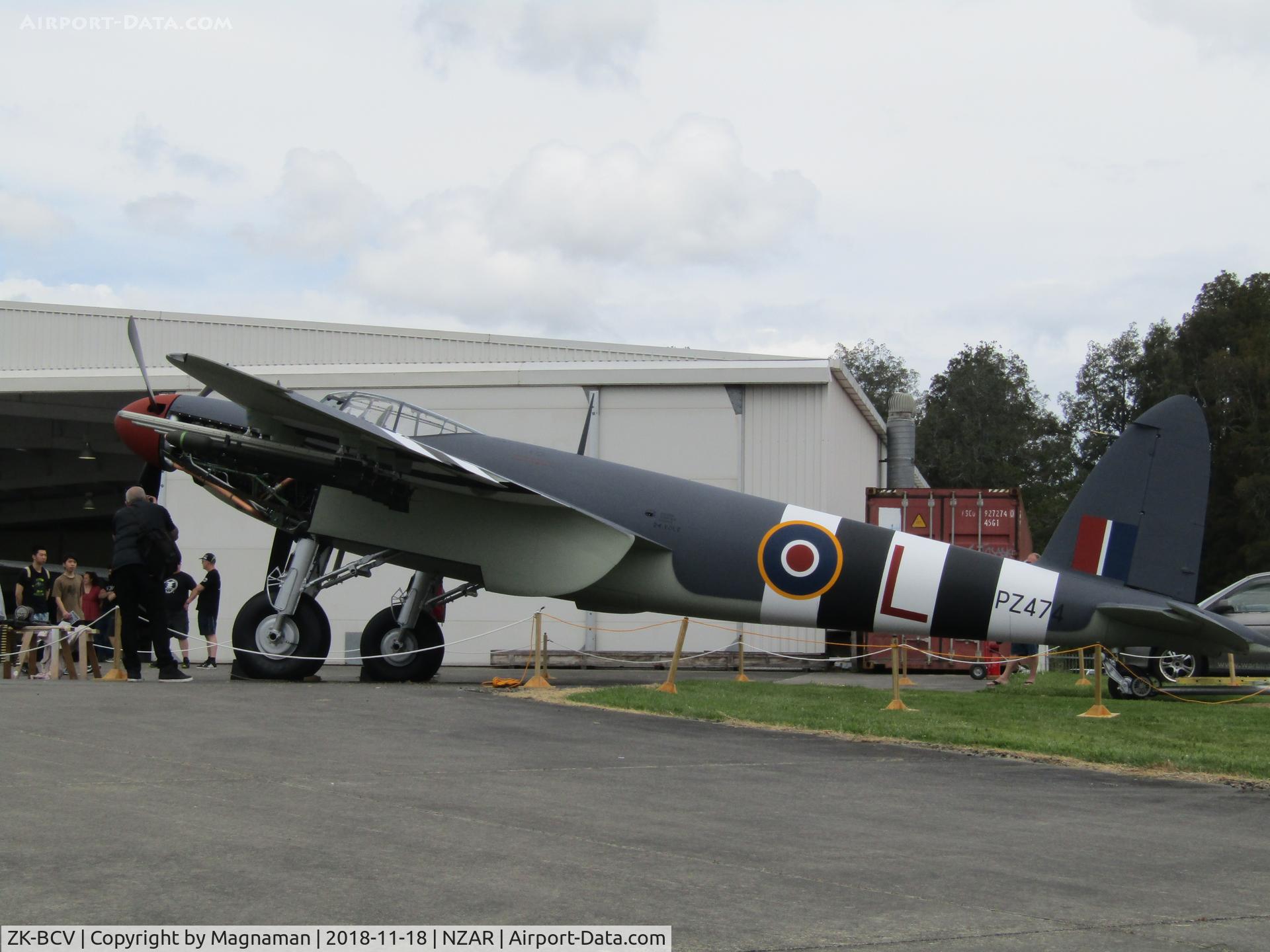 ZK-BCV, 1945 De Havilland DH.98 Mosquito FB.VI C/N NZ2384/PZ474, at open day