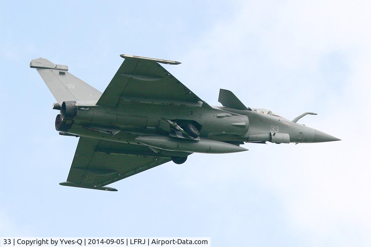 33, Dassault Rafale M C/N 33, Dassault Rafale M, Overshoot rwy 08, Landivisiau naval air base (LFRJ)