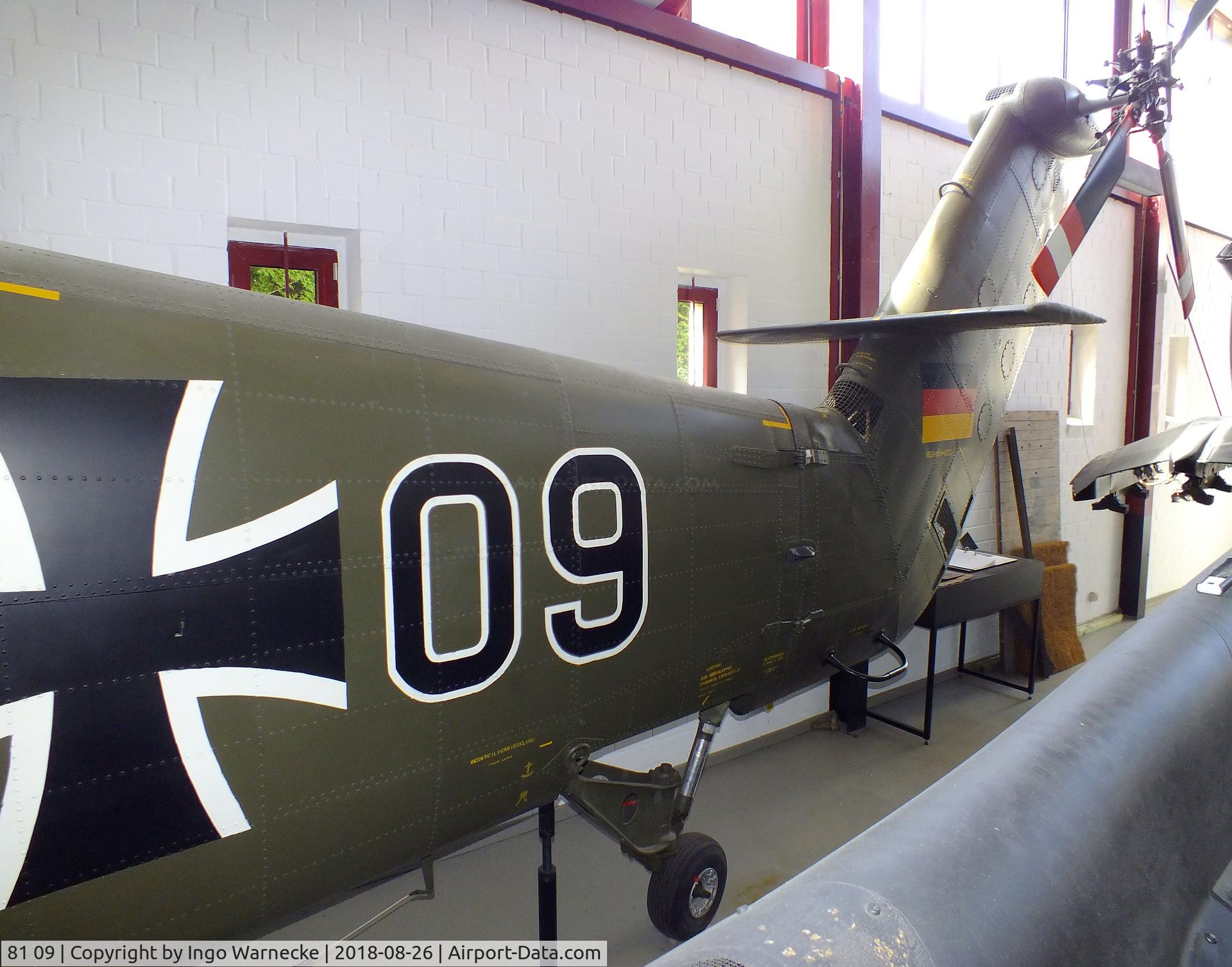 81 09, Sikorsky H-34G Choctaw C/N 58-1679, Sikorsky H-34G Choctaw at the Hubschraubermuseum (helicopter museum), Bückeburg