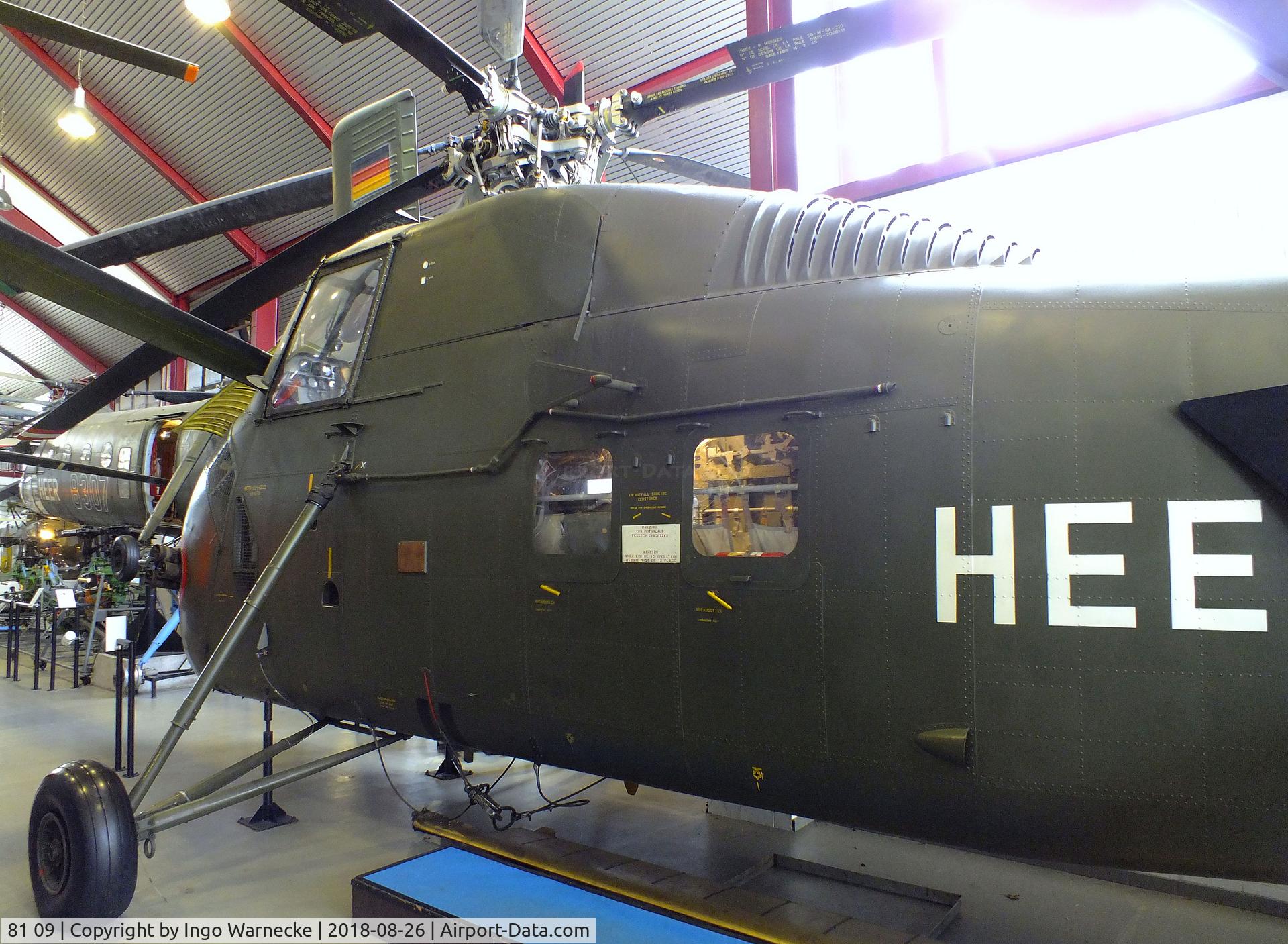 81 09, Sikorsky H-34G Choctaw C/N 58-1679, Sikorsky H-34G Choctaw at the Hubschraubermuseum (helicopter museum), Bückeburg