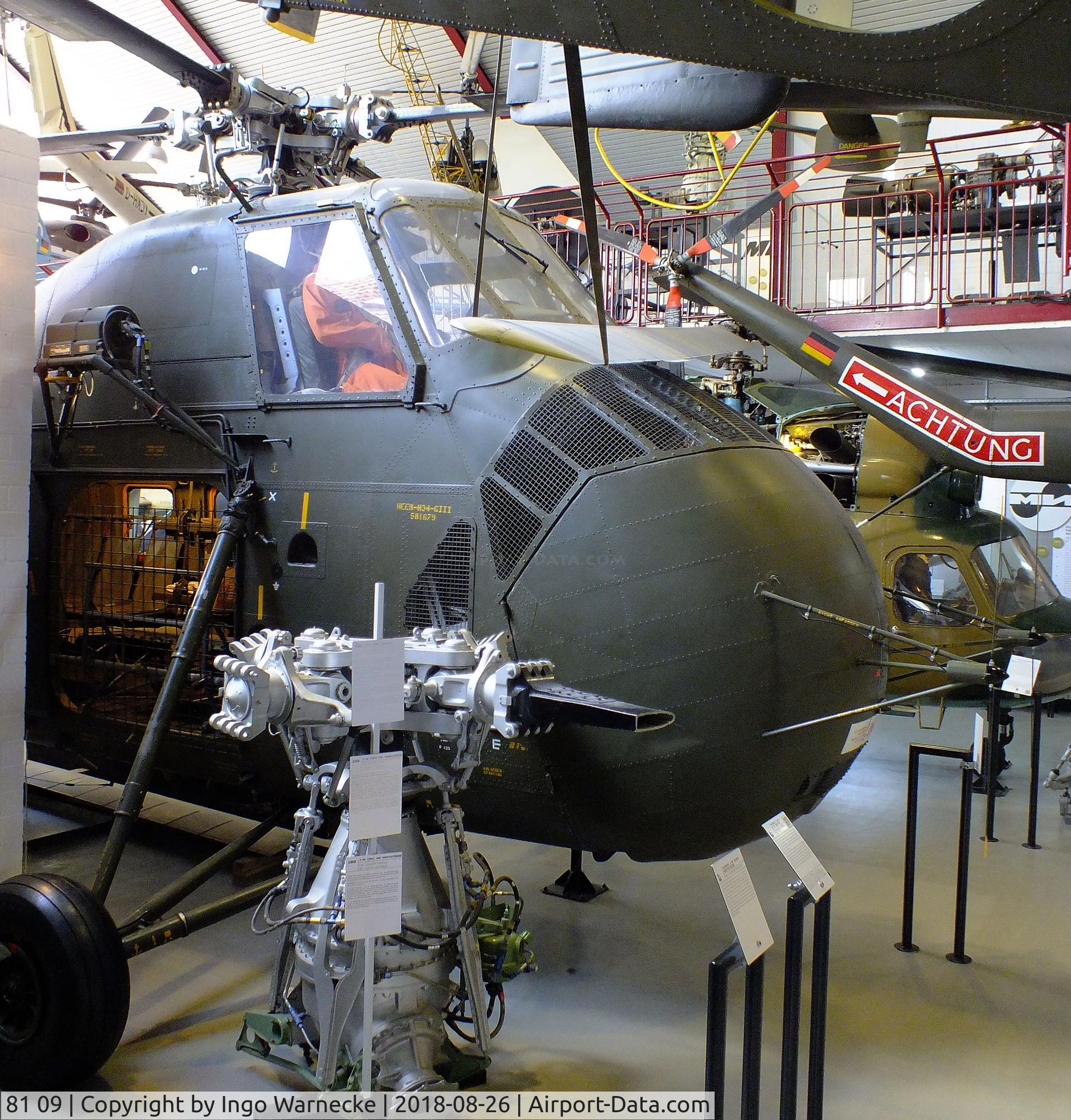 81 09, Sikorsky H-34G Choctaw C/N 58-1679, Sikorsky H-34G Choctaw at the Hubschraubermuseum (helicopter museum), Bückeburg