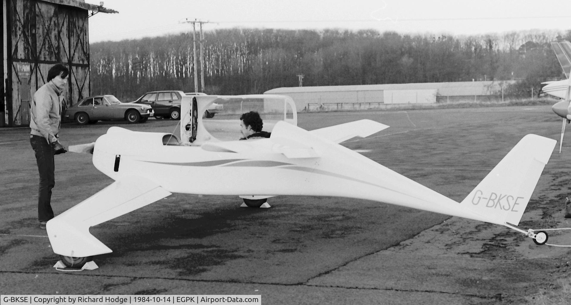 G-BKSE, 1984 QAC Quickie Q1 C/N PFA 094-10784, Newly built an out for a trial engine run at Prestwick northside