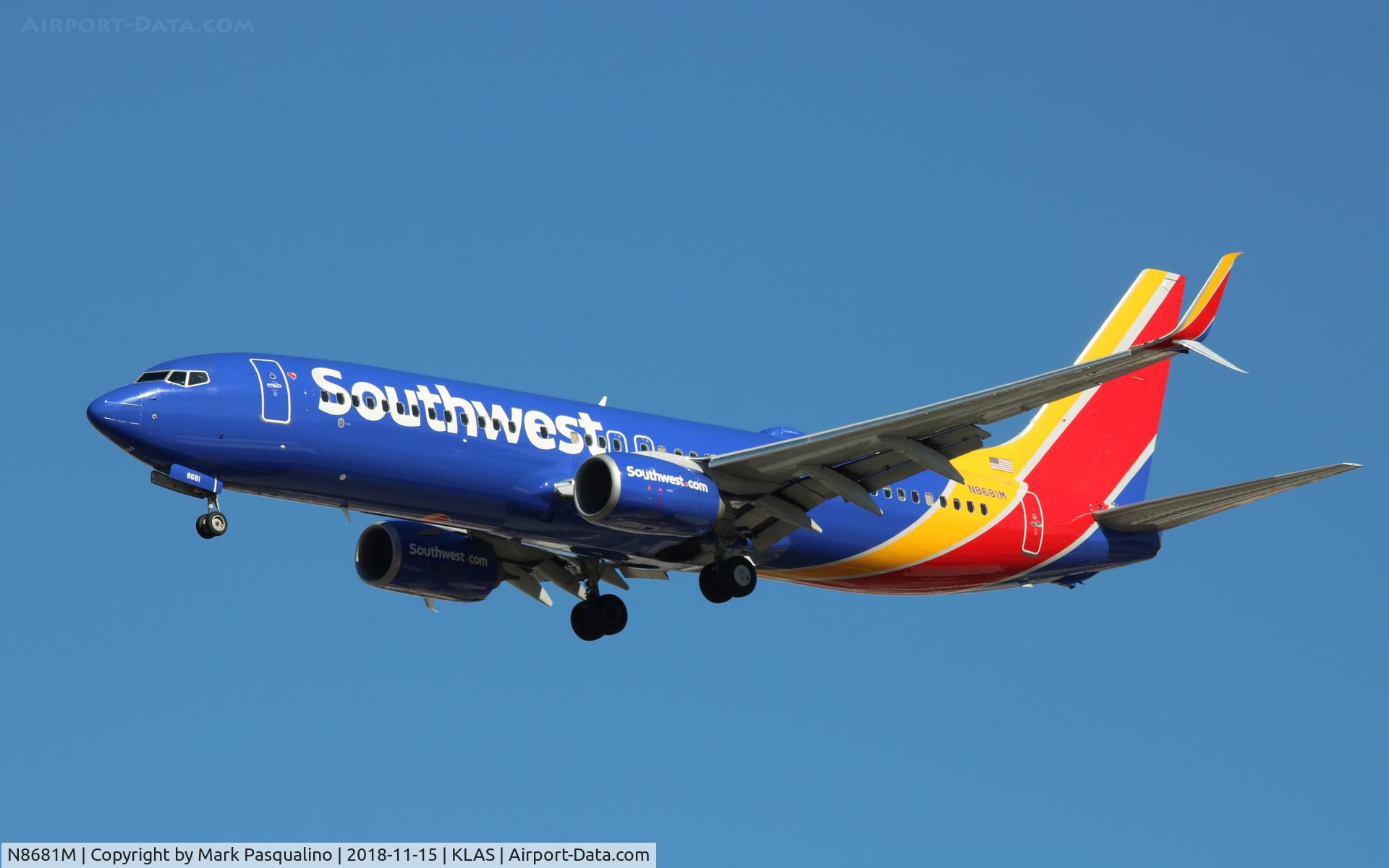 N8681M, 2016 Boeing 737-8H4 C/N 36904, Boeing 737-8H4
