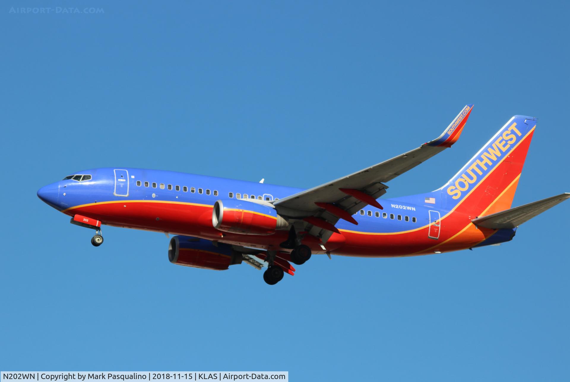 N202WN, 2005 Boeing 737-7H4 C/N 33999, Boeing 737-7H4