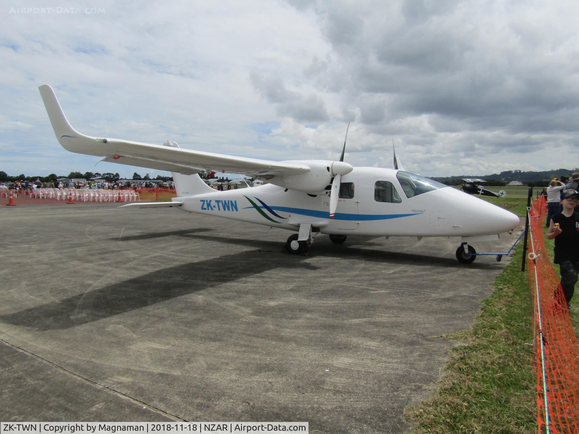 ZK-TWN, Tecnam P-2006T C/N 052, based tecnam