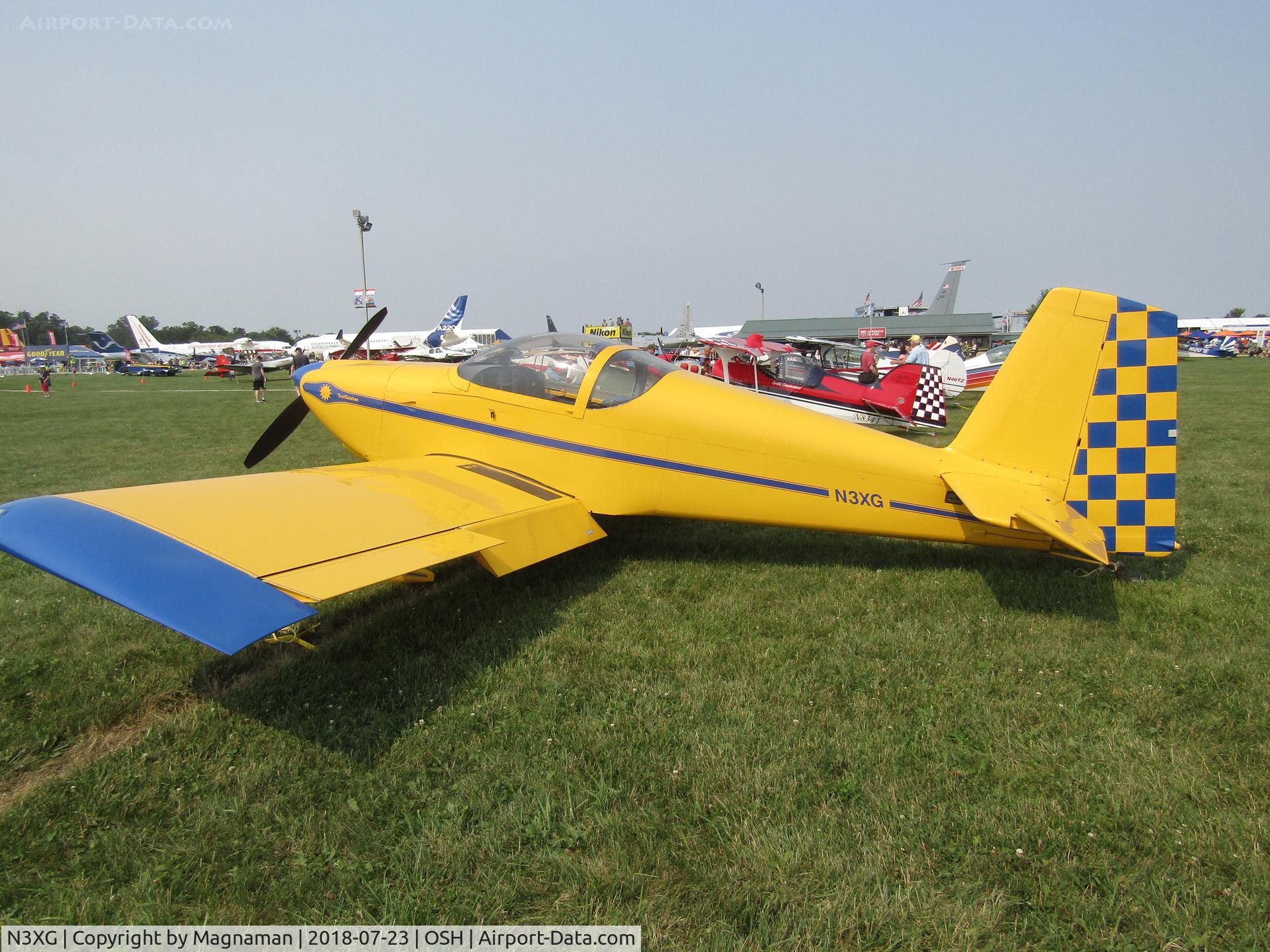 N3XG, 2004 Vans RV-7 C/N 70047, at EAA 18
