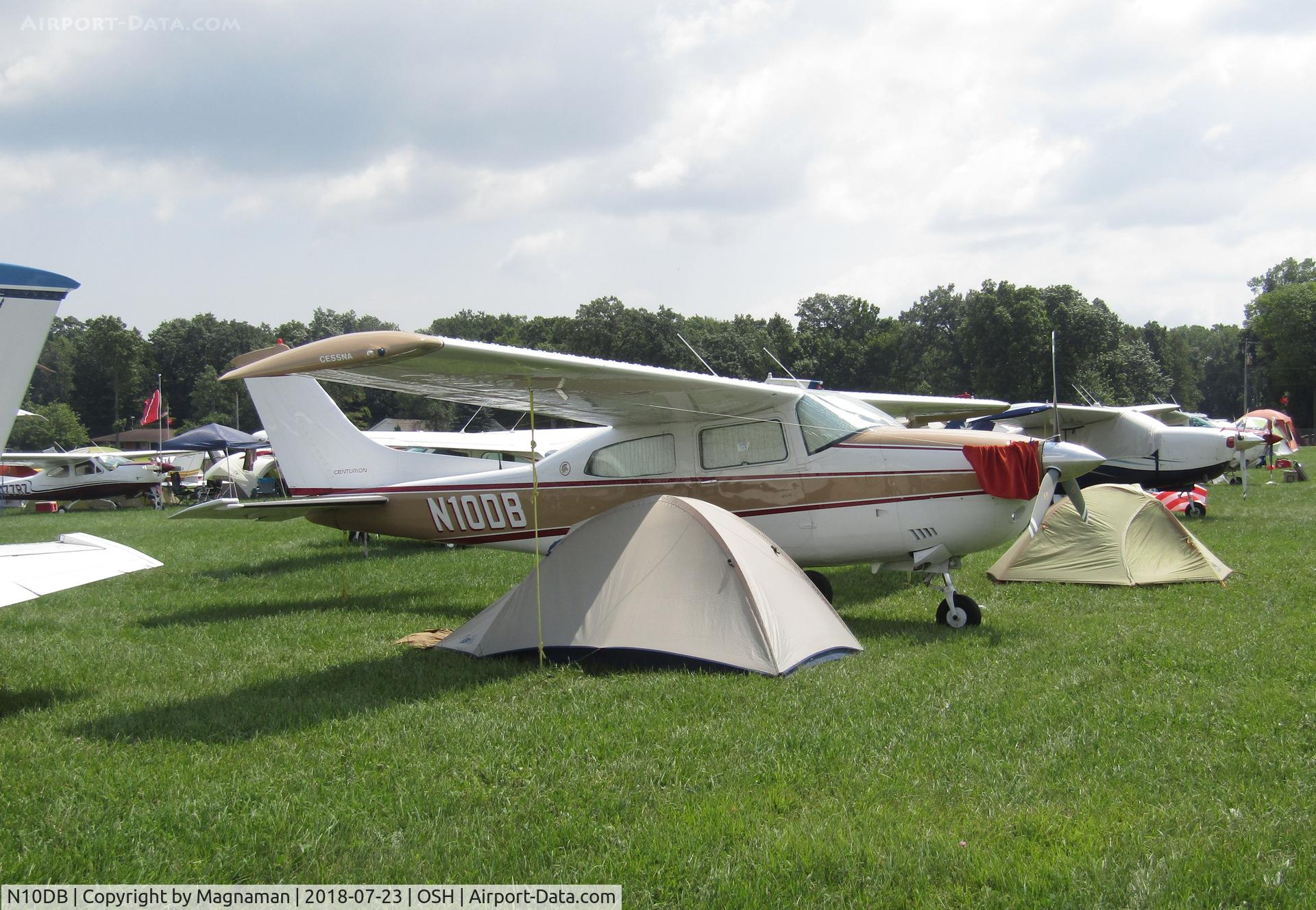 N10DB, 1977 Cessna 210M Centurion C/N 21062016, at EAA 18