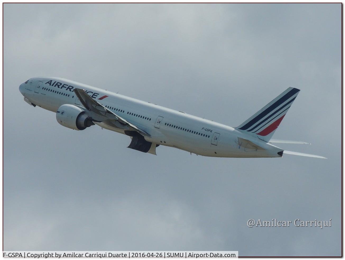 F-GSPA, 1998 Boeing 777-228/ER C/N 29002, Take off from Sumu