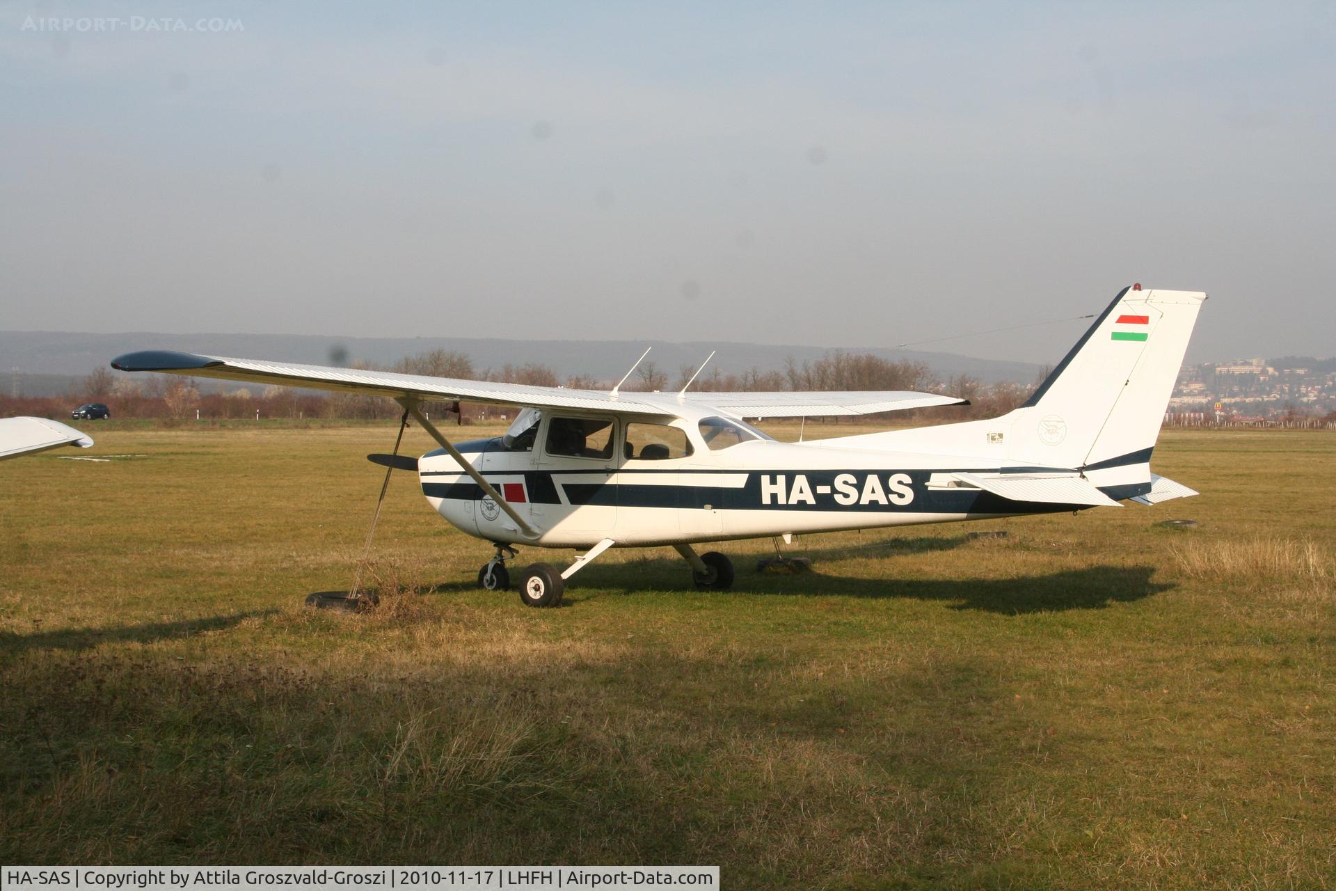 HA-SAS, 1978 Cessna 172N C/N 17270622, LHFH, Farkashegy Airport, Hungary