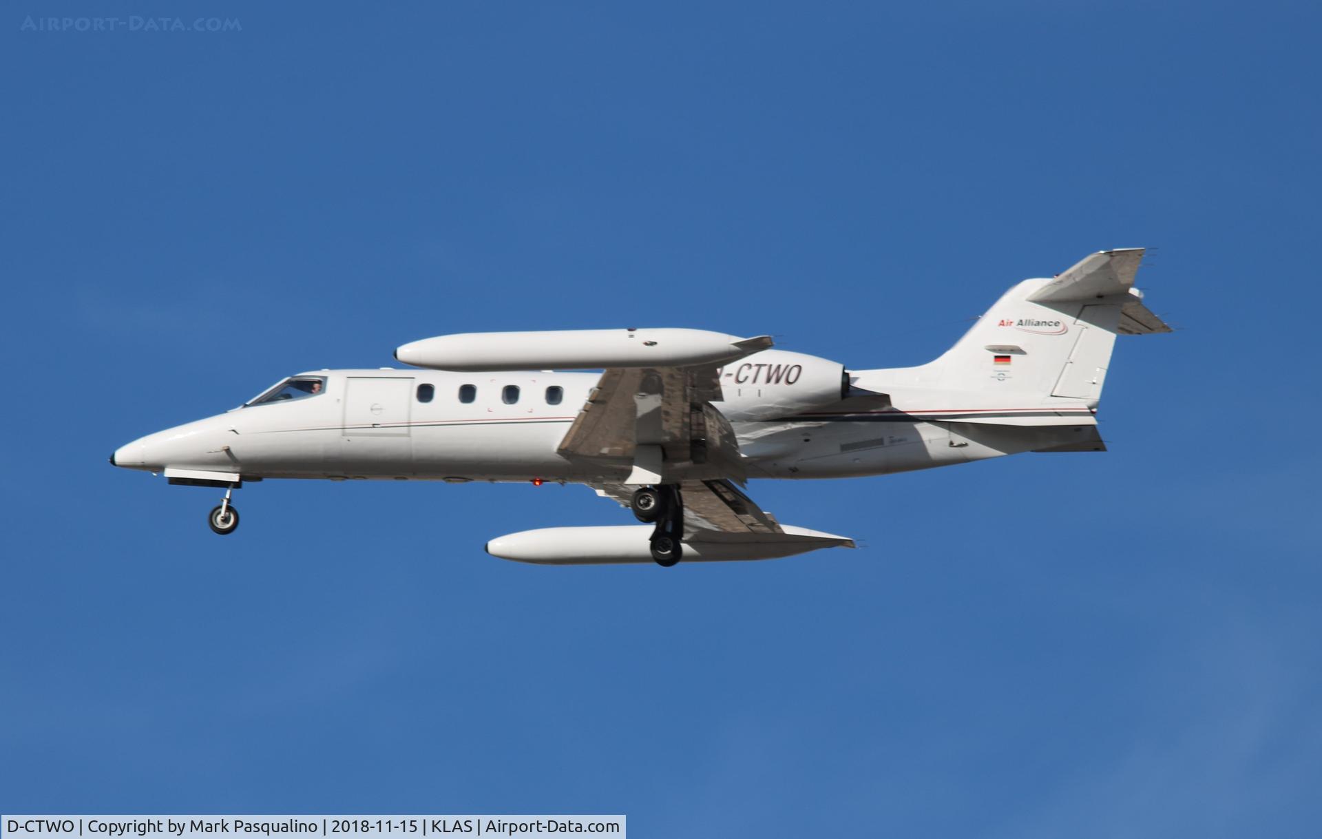 D-CTWO, 1983 Gates Learjet 35A C/N 35A-504, Learjet 35A