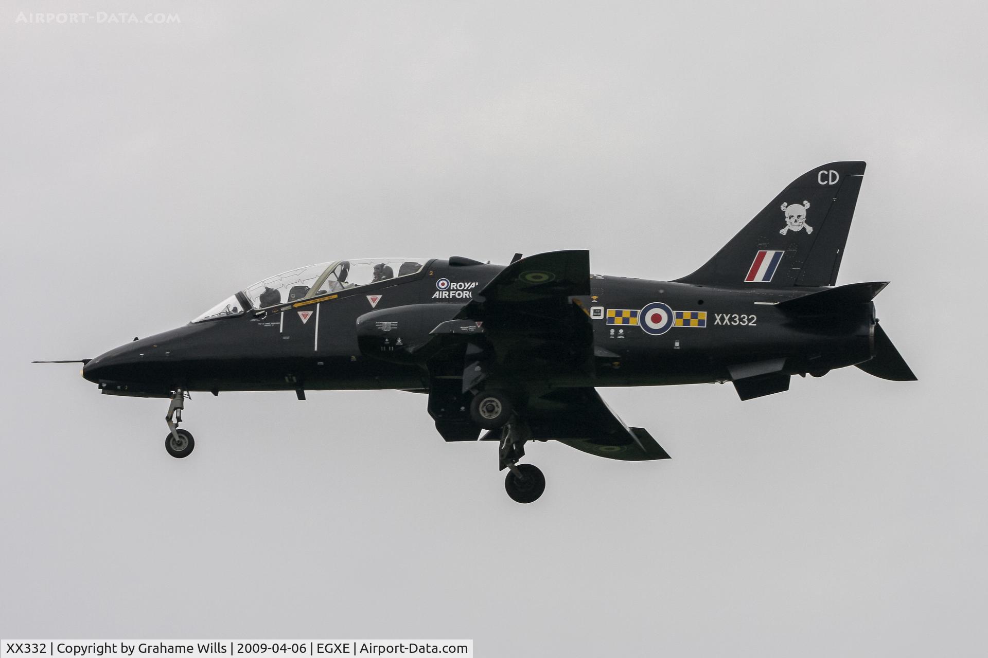 XX332, Hawker Siddeley Hawk T.1A C/N 41H-32156, Hawker Siddeley Hawk T1A XX332/CD 100 Sqd RAF, Leeming 6/4/09