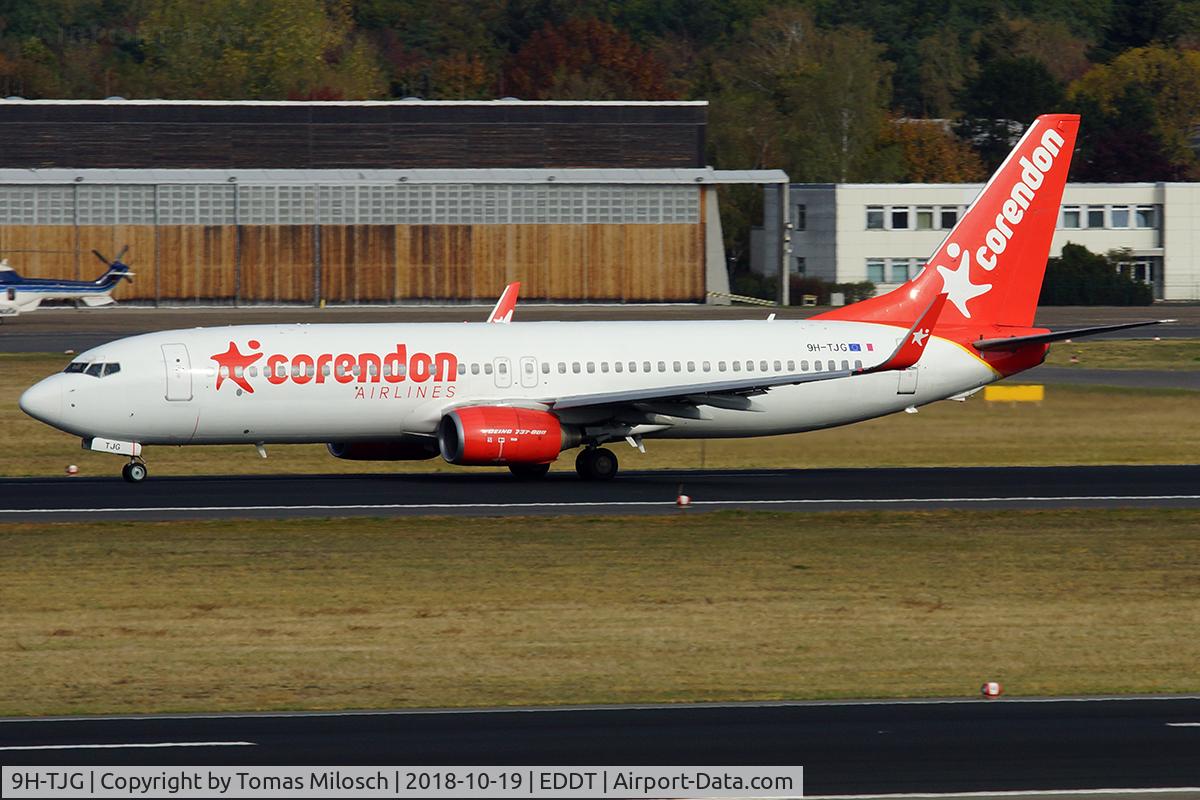 9H-TJG, 1999 Boeing 737-86J C/N 29120, 