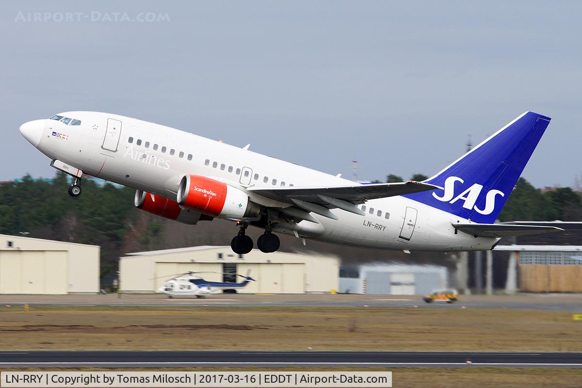 LN-RRY, 1998 Boeing 737-683 C/N 28297, 