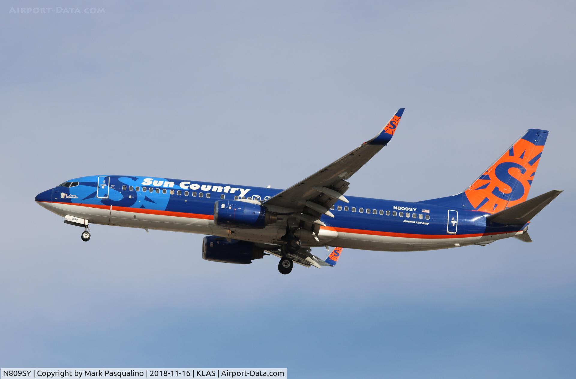 N809SY, 2005 Boeing 737-8Q8 C/N 30683, Boeing 737-8Q8