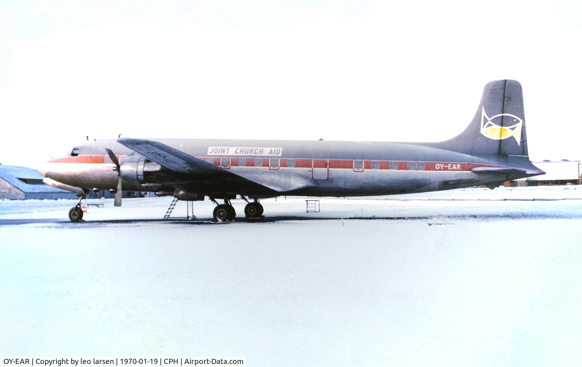 OY-EAR, 1953 Douglas DC-6B C/N 43836, Copenhagen 19.1.1970